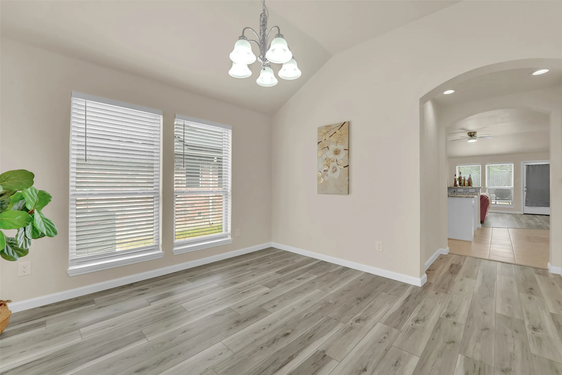 Single Family Residence For Sale in Rockwall County , 1616 Bob Drive, Royse City, Texas 75189, 4 Bedroom, 2 Bathroom, 2 Garage spaces, 1,885 Sqft, built in 2008, mls#21391978, Real Estate Agent in Royse City, Homes For Sale in Rockwall county, Homes For Sale in Royse City, Realtor in Royse City Texas, Real Estate Brokerage Independent Realty Texas, Luminita Cordes Realtor