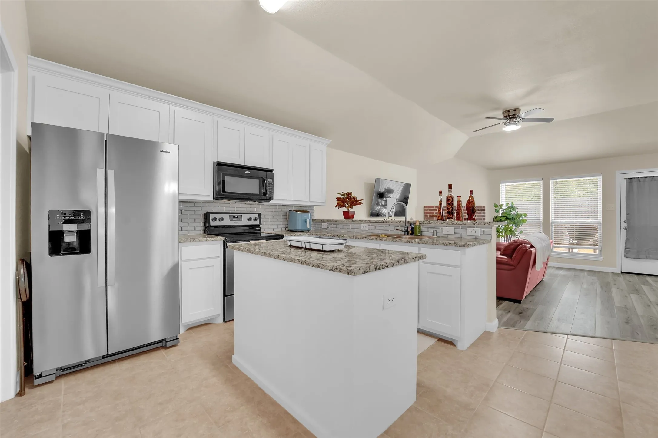 Single Family Residence For Sale in Rockwall County , 1616 Bob Drive, Royse City, Texas 75189, 4 Bedroom, 2 Bathroom, 2 Garage spaces, 1,885 Sqft, built in 2008, mls#21391978, Real Estate Agent in Royse City, Homes For Sale in Rockwall county, Homes For Sale in Royse City, Realtor in Royse City Texas, Real Estate Brokerage Independent Realty Texas, Luminita Cordes Realtor