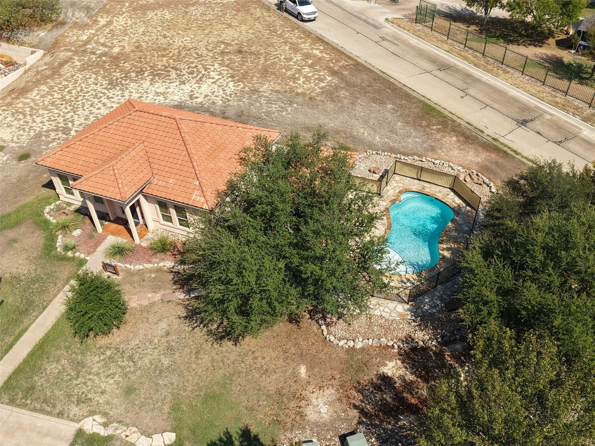 Tuscan Village club house and pool