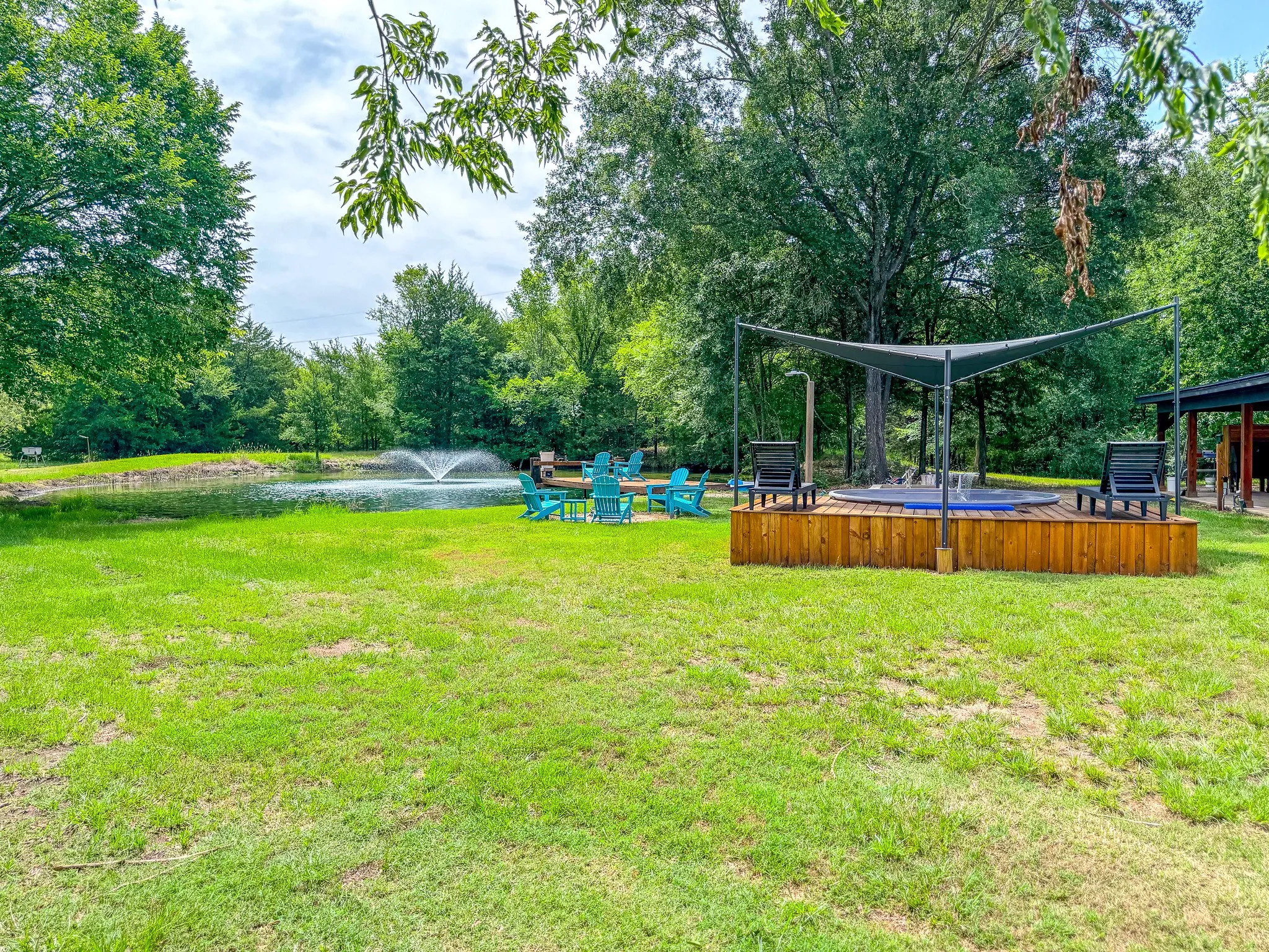 Single Family Residence For Sale in Navarro County , 315 County Road 2240, Kerens, Texas 75144, 2 Bedroom, 2 Bathroom, 4 Garage spaces, 1,320 Sqft, built in 2002, mls#21397908, Real Estate Agent in Kerens, Homes For Sale in Navarro county, Homes For Sale in Kerens, Realtor in Kerens Texas, Real Estate Brokerage Independent Realty Texas, Luminita Cordes Realtor
