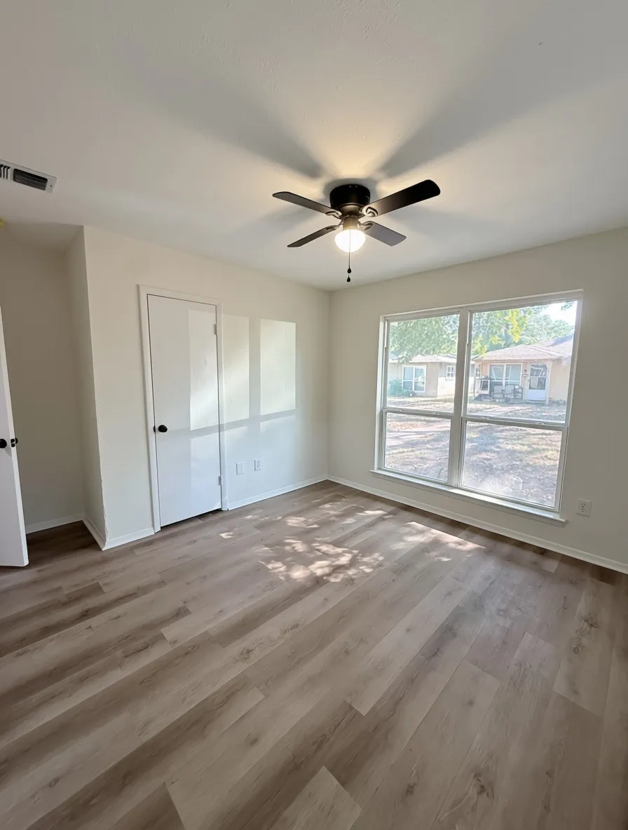 Apartment For Rent in Ellis County , 103 George Hopper Road, Midlothian, Texas 76065, 2 Bedroom, 1 Bathroom, Garage spaces, 750 Sqft, built in 1960, mls#21360047, Real Estate Agent in Midlothian, Homes For Rent in Ellis county, Homes For Rent in Midlothian, Realtor in Midlothian Texas, Real Estate Brokerage Independent Realty Texas, Luminita Cordes Realtor