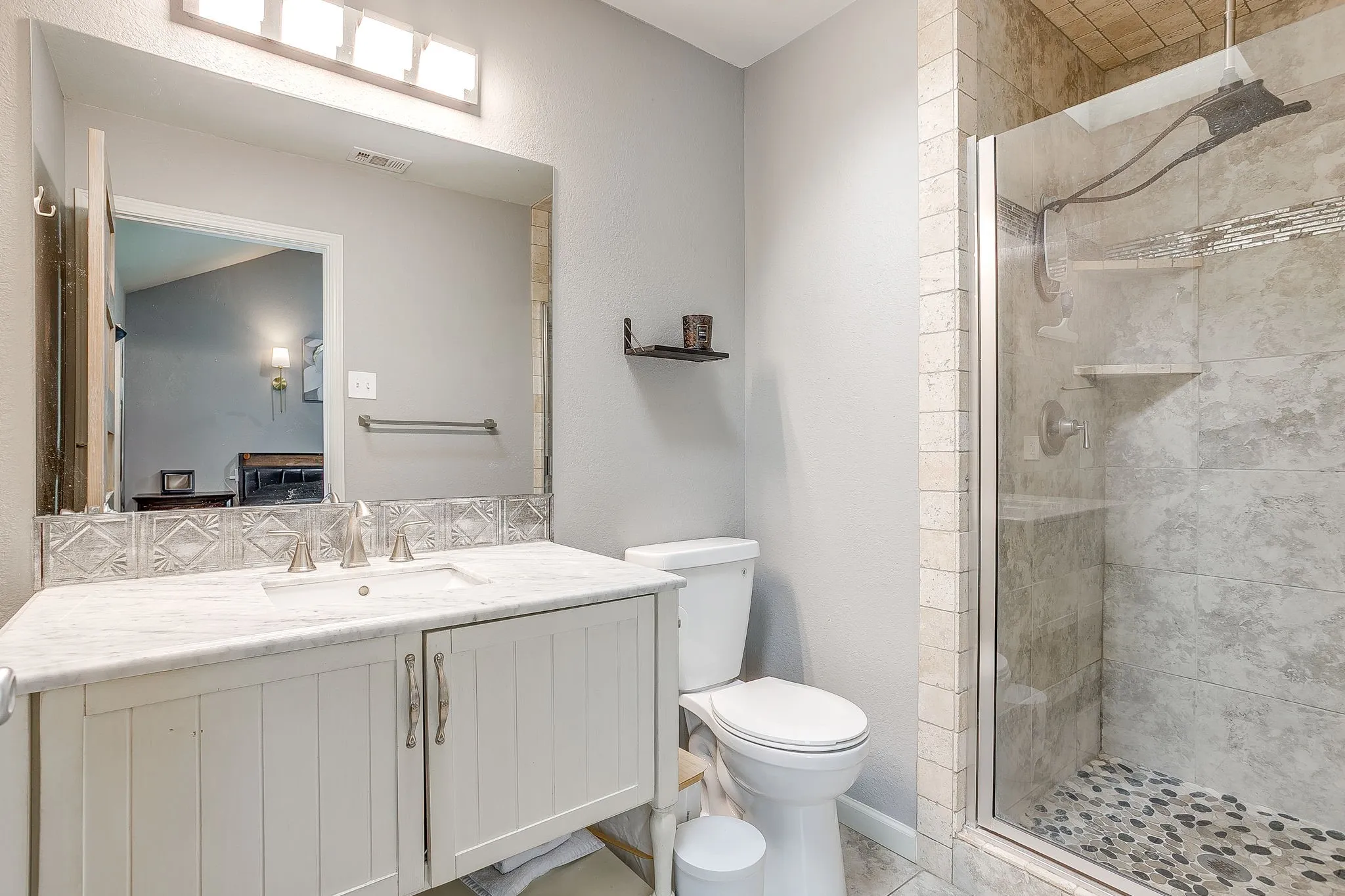 Single Family Residence For Sale in Hood County , 507 Heather Drive, Granbury, Texas 76048, 3 Bedroom, 2 Bathroom, 1 Garage spaces, 1,148 Sqft, built in 1987, mls#21397130, Real Estate Agent in Granbury, Homes For Sale in Hood county, Homes For Sale in Granbury, Realtor in Granbury Texas, Real Estate Brokerage Independent Realty Texas, Luminita Cordes Realtor
