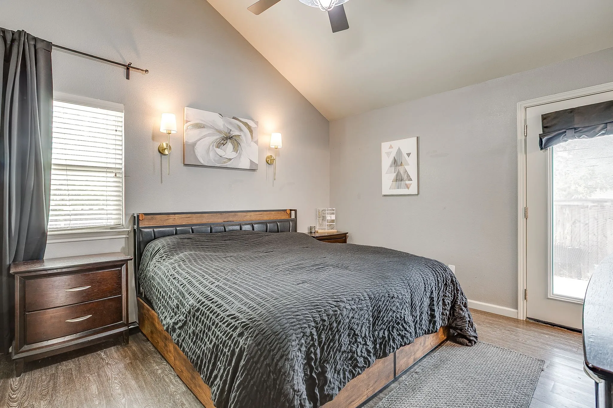 Single Family Residence For Sale in Hood County , 507 Heather Drive, Granbury, Texas 76048, 3 Bedroom, 2 Bathroom, 1 Garage spaces, 1,148 Sqft, built in 1987, mls#21397130, Real Estate Agent in Granbury, Homes For Sale in Hood county, Homes For Sale in Granbury, Realtor in Granbury Texas, Real Estate Brokerage Independent Realty Texas, Luminita Cordes Realtor