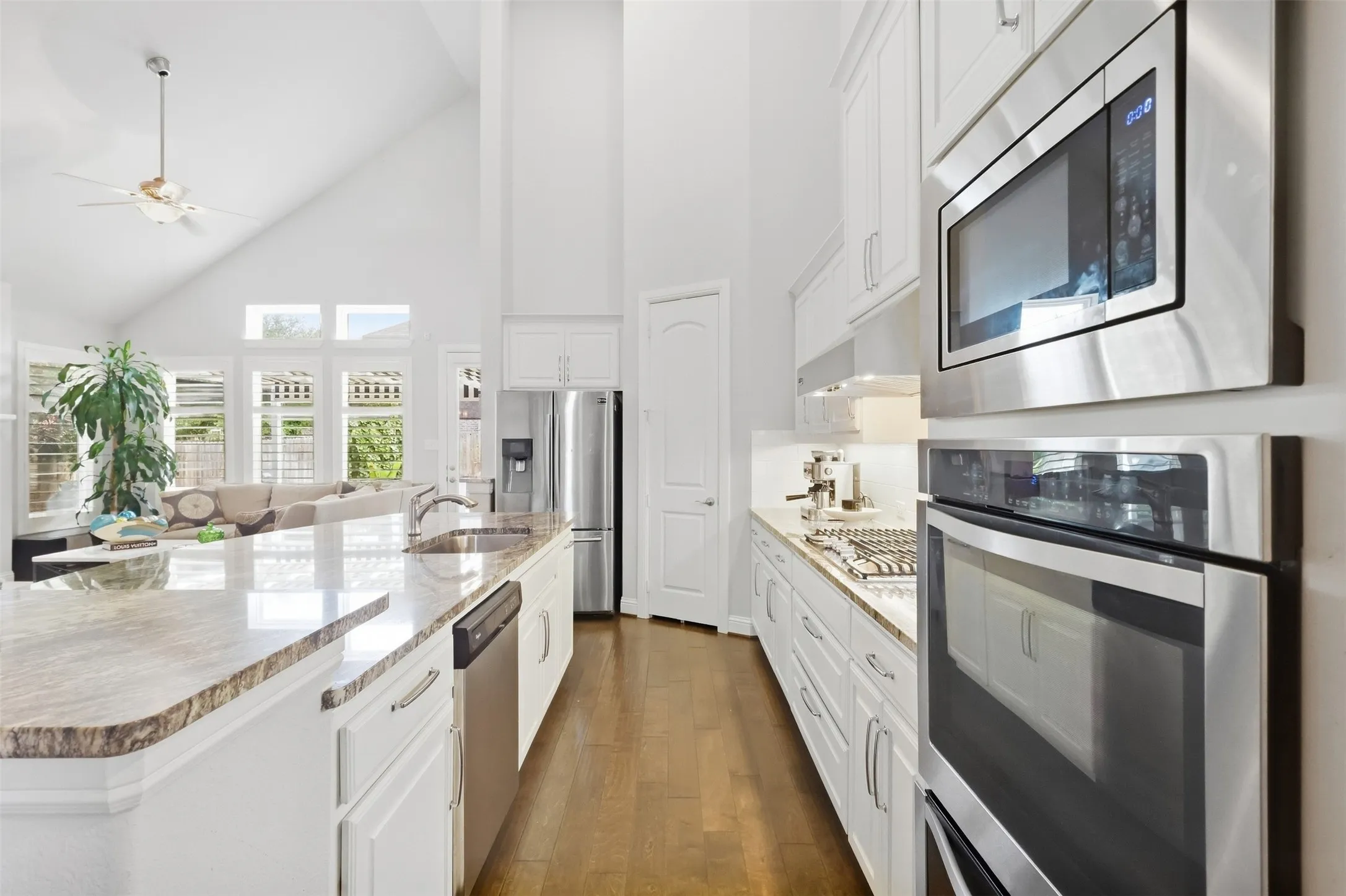 Single Family Residence For Sale in Denton County , 4028 Alpine Rose Court, Fort Worth, Texas 76262, 4 Bedroom, 3 Bathroom, 2 Garage spaces, 2,777 Sqft, built in 2017, mls#21397581, Real Estate Agent in Fort Worth, Homes For Sale in Denton county, Homes For Sale in Fort Worth, Realtor in Fort Worth Texas, Real Estate Brokerage Independent Realty Texas, Luminita Cordes Realtor
