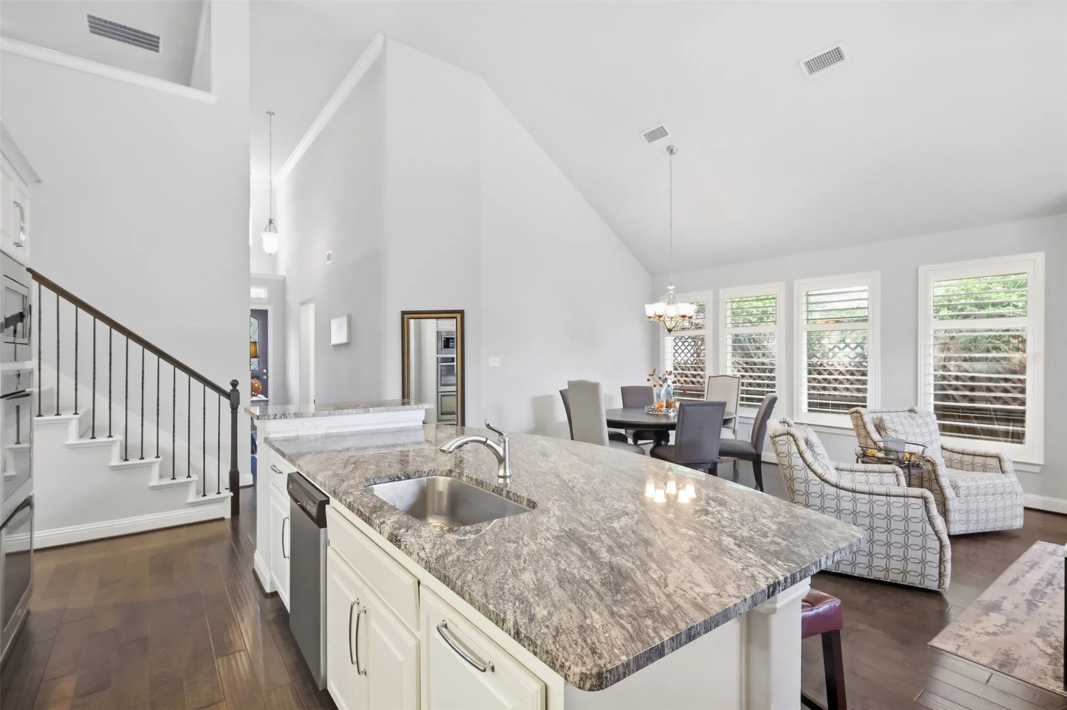 Single Family Residence For Sale in Denton County , 4028 Alpine Rose Court, Fort Worth, Texas 76262, 4 Bedroom, 3 Bathroom, 2 Garage spaces, 2,777 Sqft, built in 2017, mls#21397581, Real Estate Agent in Fort Worth, Homes For Sale in Denton county, Homes For Sale in Fort Worth, Realtor in Fort Worth Texas, Real Estate Brokerage Independent Realty Texas, Luminita Cordes Realtor