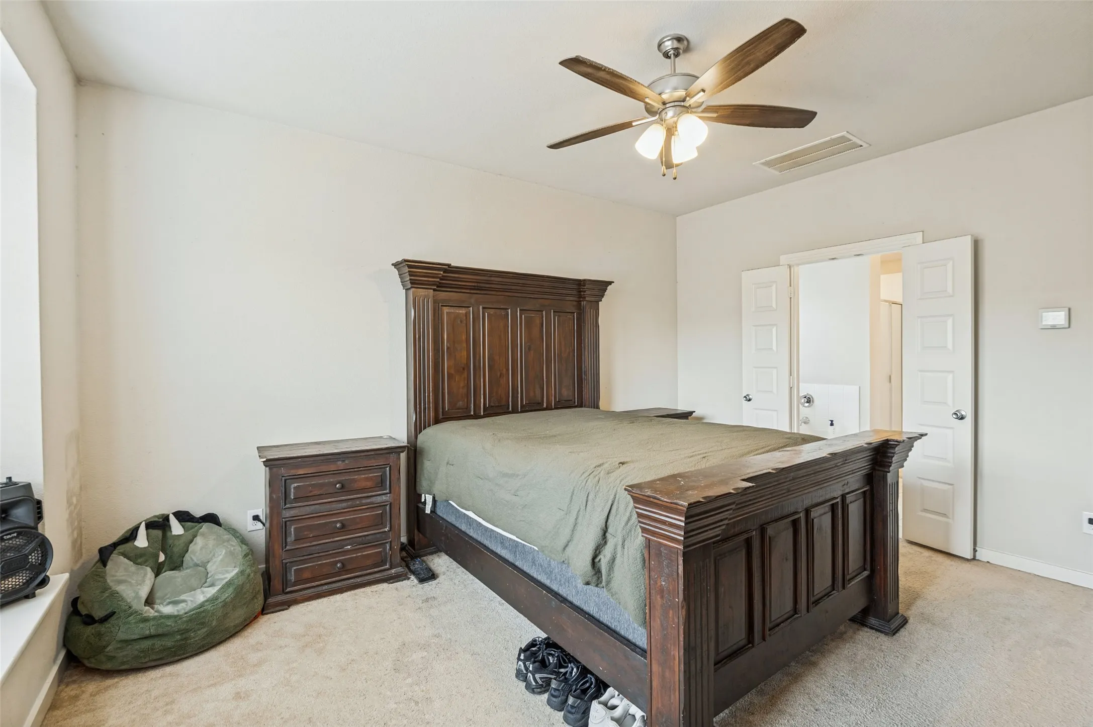 Single Family Residence For Sale in Denton County , 1224 Friesian Lane, Aubrey, Texas 76227, 3 Bedroom, 2 Bathroom, 2 Garage spaces, 1,578 Sqft, built in 2018, mls#21397879, Real Estate Agent in Aubrey, Homes For Sale in Denton county, Homes For Sale in Aubrey, Realtor in Aubrey Texas, Real Estate Brokerage Independent Realty Texas, Luminita Cordes Realtor