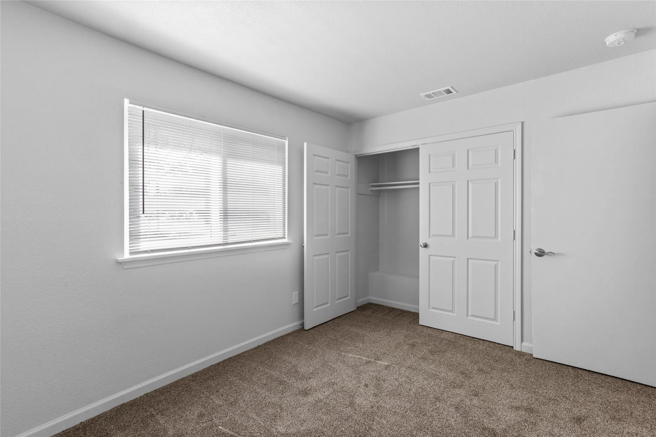 Single Family Residence For Rent in Collin County , 3020 P Avenue, Plano, Texas 75074, 3 Bedroom, 1 Bathroom, Garage spaces, 995 Sqft, built in 1963, mls#21397989, Real Estate Agent in Plano, Homes For Rent in Collin county, Homes For Rent in Plano, Realtor in Plano Texas, Real Estate Brokerage Independent Realty Texas, Luminita Cordes Realtor