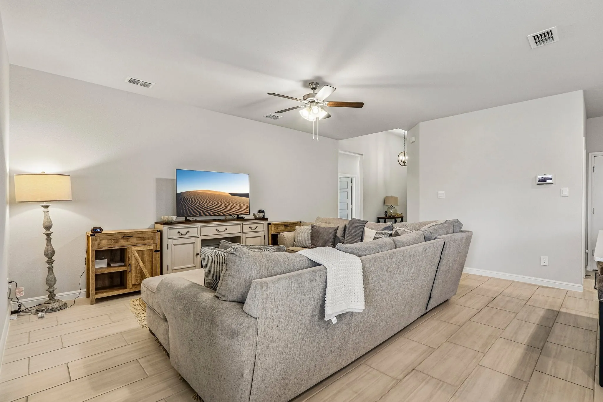 Single Family Residence For Sale in Denton County , 617 Amber Fields Drive, Krum, Texas 76249, 4 Bedroom, 2 Bathroom, 2 Garage spaces, 1,773 Sqft, built in 2025, mls#21389579, Real Estate Agent in Krum, Homes For Sale in Denton county, Homes For Sale in Krum, Realtor in Krum Texas, Real Estate Brokerage Independent Realty Texas, Luminita Cordes Realtor