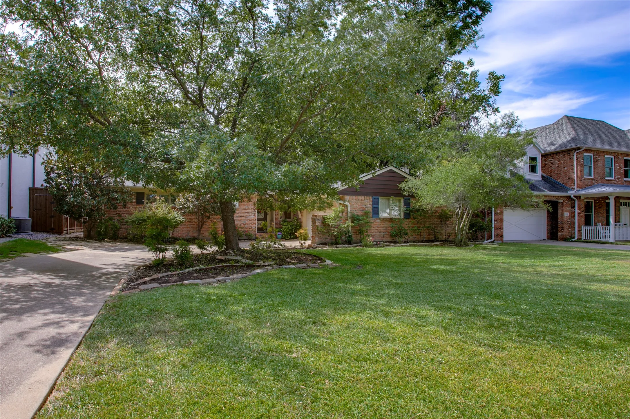 Improved Land For Sale in Dallas County , 6622 Stichter Avenue, Dallas, Texas 75230, 0, 0, Garage spaces, 0 Sqft, built in 1954, mls#21394185, Real Estate Agent in Dallas, Homes For Sale in Dallas county, Homes For Sale in Dallas, Realtor in Dallas Texas, Real Estate Brokerage Independent Realty Texas, Luminita Cordes Realtor