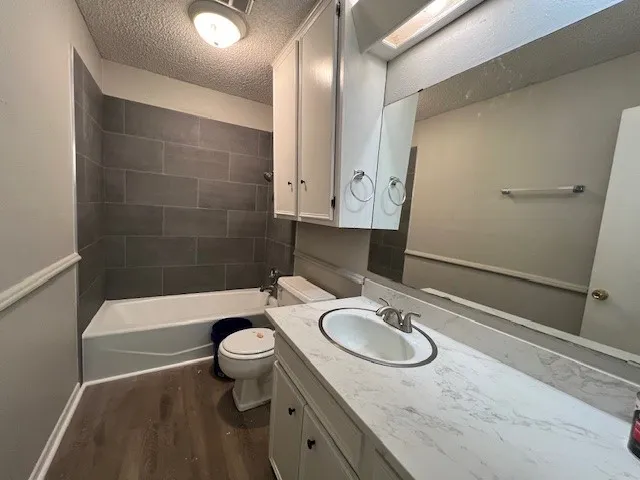 Duplex For Rent in Taylor County , 1019 Ruswood Drive 1017, Abilene, Texas 79601, 3 Bedroom, 2 Bathroom, 2 Garage spaces, 1,352 Sqft, built in 1976, mls#21397998, Real Estate Agent in Abilene, Homes For Rent in Taylor county, Homes For Rent in Abilene, Realtor in Abilene Texas, Real Estate Brokerage Independent Realty Texas, Luminita Cordes Realtor