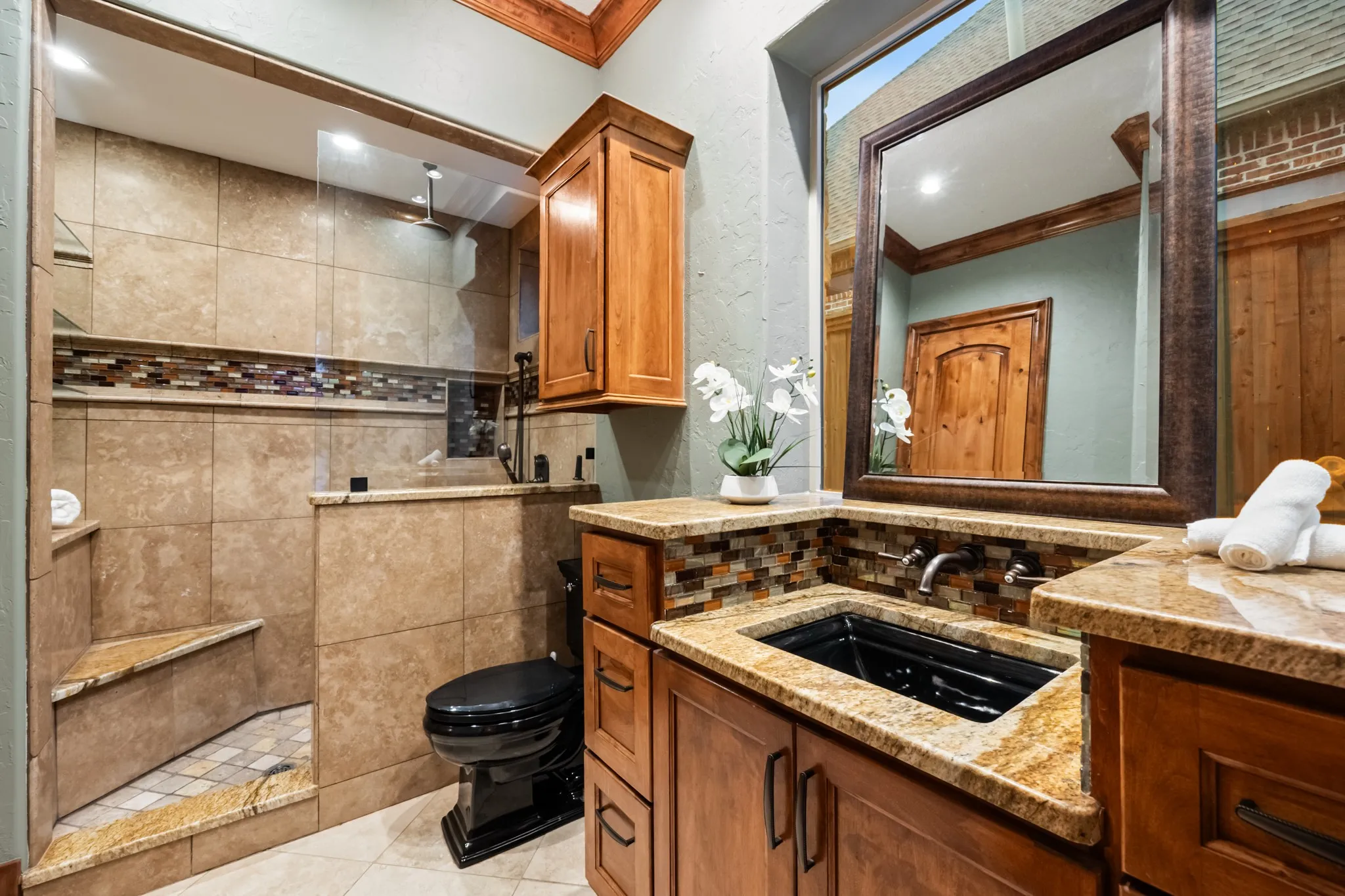 Single Family Residence For Sale in Collin County , 3504 Cedar Bluff Drive, Mc Kinney, Texas 75072, 4 Bedroom, 4 Bathroom, 3 Garage spaces, 4,806 Sqft, built in 2011, mls#21393850, Real Estate Agent in Mc Kinney, Homes For Sale in Collin county, Homes For Sale in Mc Kinney, Realtor in Mc Kinney Texas, Real Estate Brokerage Independent Realty Texas, Luminita Cordes Realtor