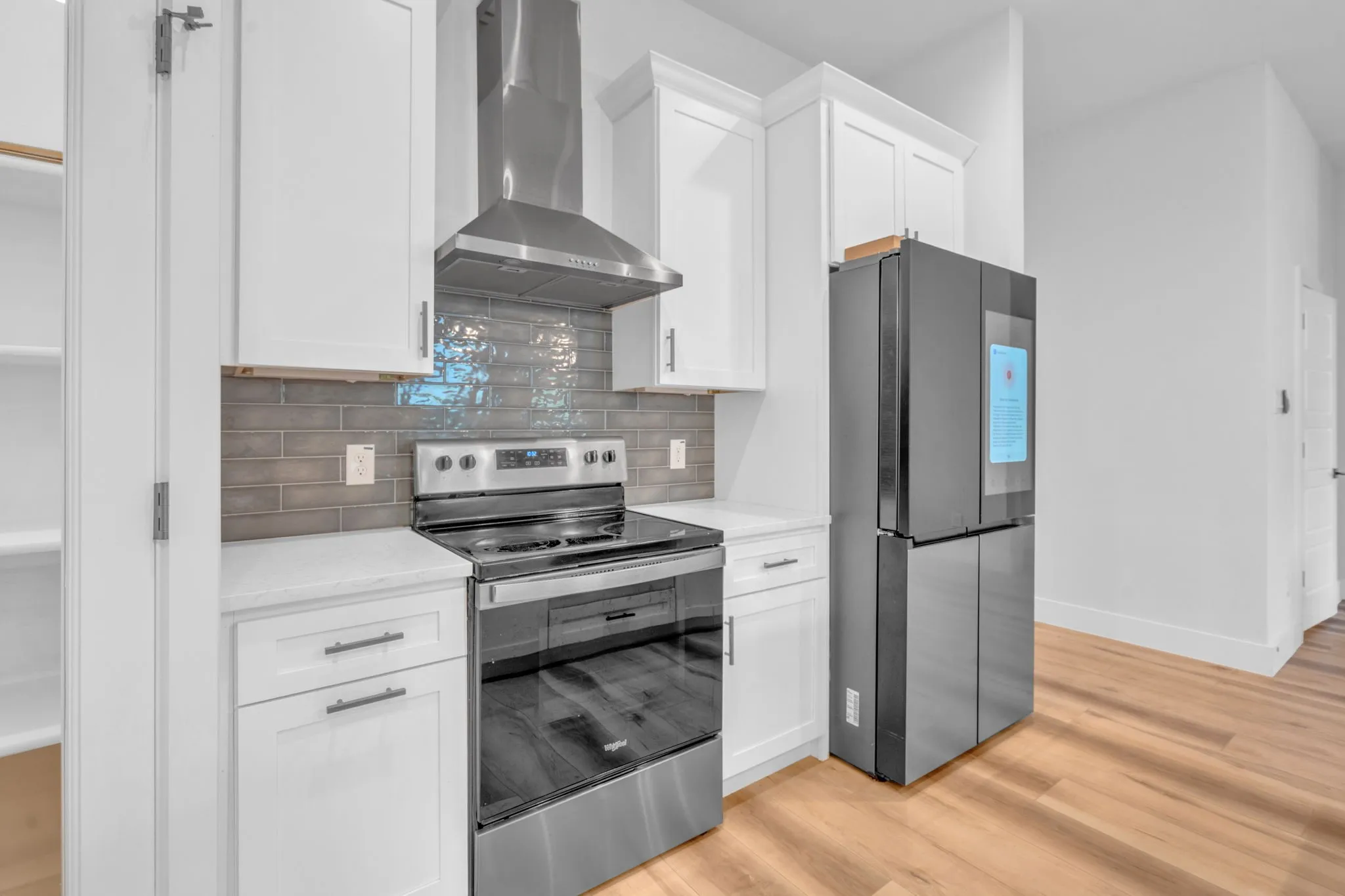 Single Family Residence For Sale in Dallas County , 2731 Maurine F. Bailey Way, Dallas, Texas 75215, 3 Bedroom, 3 Bathroom, 2 Garage spaces, 1,650 Sqft, built in 2023, mls#21397668, Real Estate Agent in Dallas, Homes For Sale in Dallas county, Homes For Sale in Dallas, Realtor in Dallas Texas, Real Estate Brokerage Independent Realty Texas, Luminita Cordes Realtor