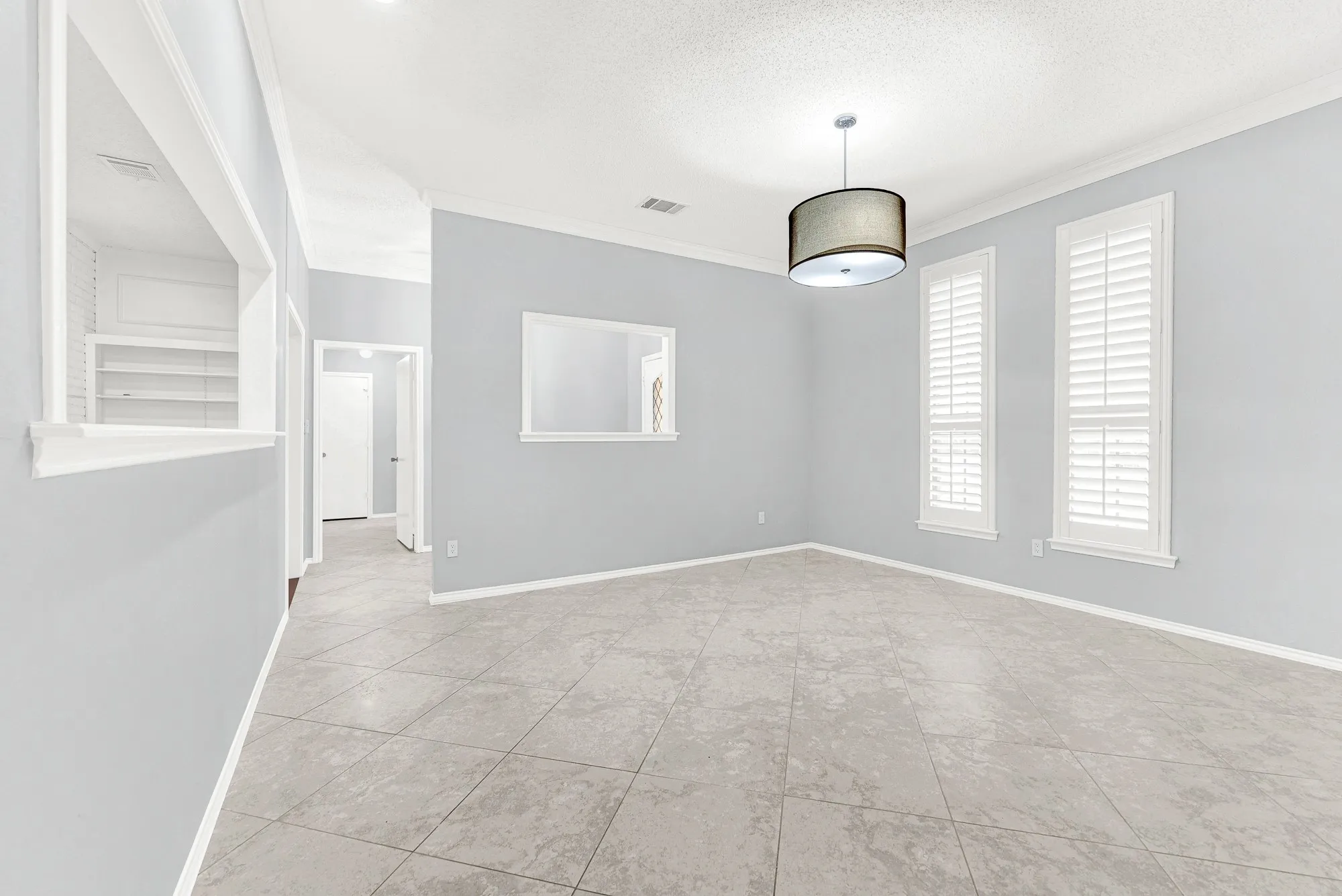Single Family Residence For Rent in Collin County , 4109 WHIPPOORWILL Lane, Plano, Texas 75093, 4 Bedroom, 3 Bathroom, 2 Garage spaces, 2,612 Sqft, built in 1982, mls#21396507, Real Estate Agent in Plano, Homes For Rent in Collin county, Homes For Rent in Plano, Realtor in Plano Texas, Real Estate Brokerage Independent Realty Texas, Luminita Cordes Realtor