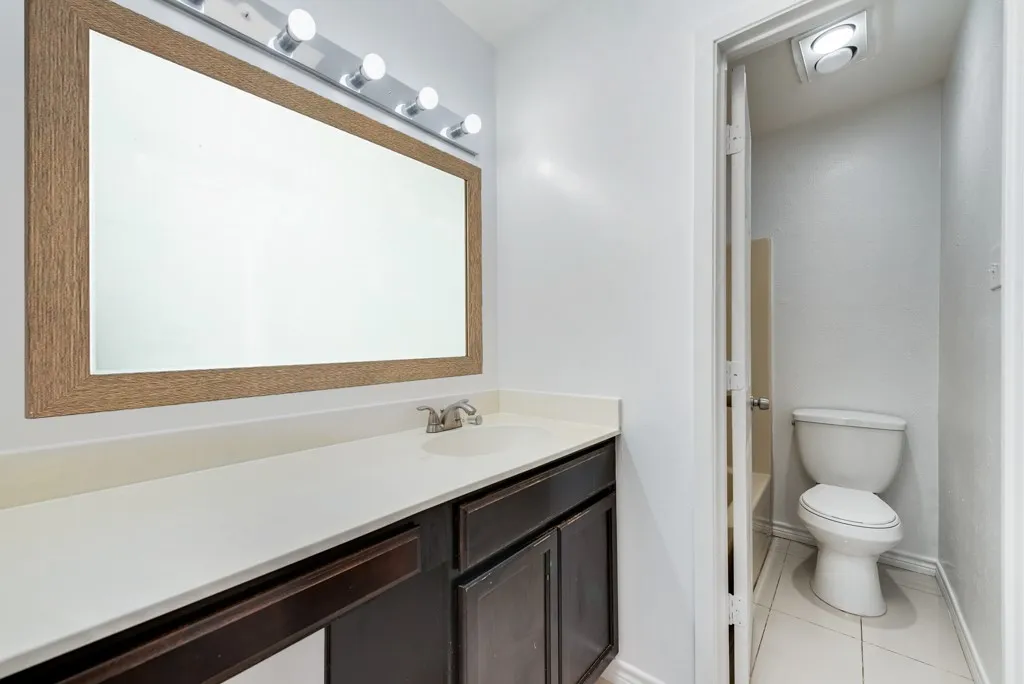 Duplex For Rent in Dallas County , 2445 Red River Street, Mesquite, Texas 75150, 2 Bedroom, 2 Bathroom, Garage spaces, 966 Sqft, built in 1983, mls#21397990, Real Estate Agent in Mesquite, Homes For Rent in Dallas county, Homes For Rent in Mesquite, Realtor in Mesquite Texas, Real Estate Brokerage Independent Realty Texas, Luminita Cordes Realtor