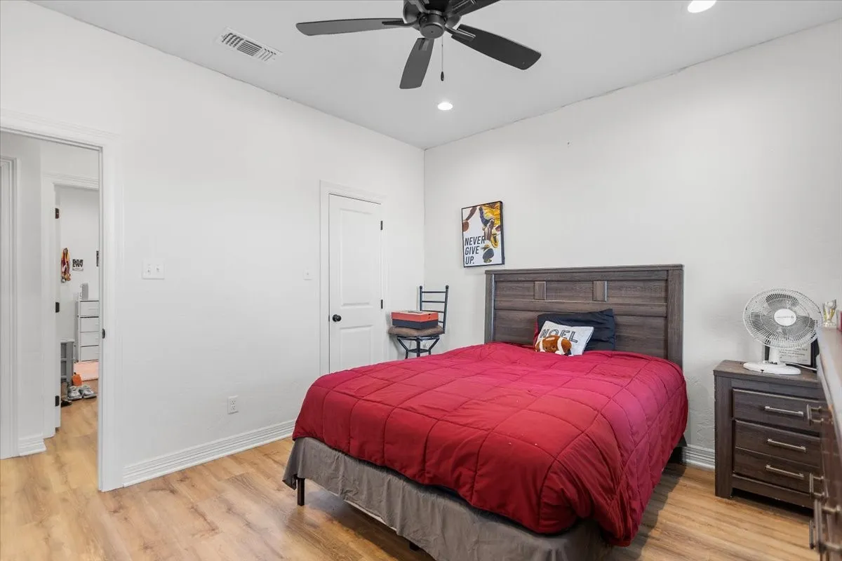 Single Family Residence For Sale in Upshur County , 237 Oak Valley Drive, Gilmer, Texas 75644, 3 Bedroom, 2 Bathroom, 2 Garage spaces, 1,714 Sqft, built in 2023, mls#21398040, Real Estate Agent in Gilmer, Homes For Sale in Upshur county, Homes For Sale in Gilmer, Realtor in Gilmer Texas, Real Estate Brokerage Independent Realty Texas, Luminita Cordes Realtor