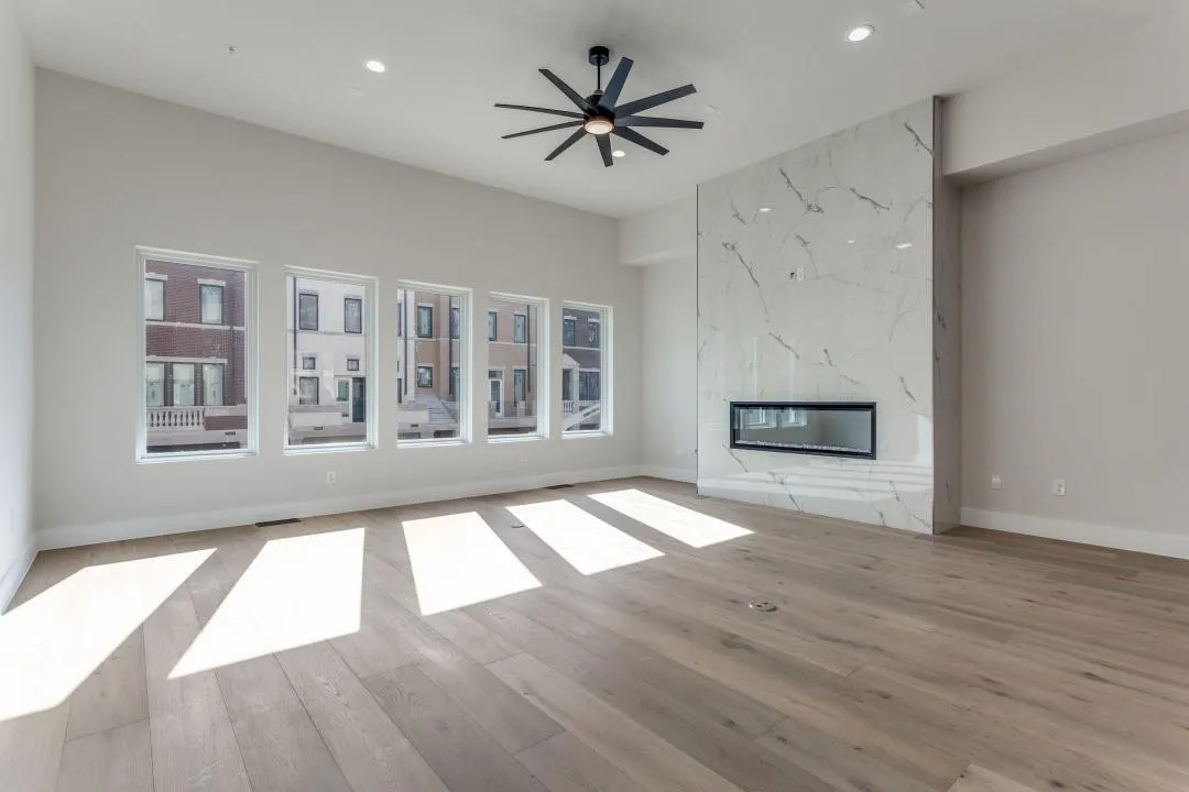 Condominium For Sale in Tarrant County , 250 E Dallas Street 112, Grapevine, Texas 76051, 3 Bedroom, 4 Bathroom, 2 Garage spaces, 2,827 Sqft, built in 2026, mls#21394128, Real Estate Agent in Grapevine, Homes For Sale in Tarrant county, Homes For Sale in Grapevine, Realtor in Grapevine Texas, Real Estate Brokerage Independent Realty Texas, Luminita Cordes Realtor