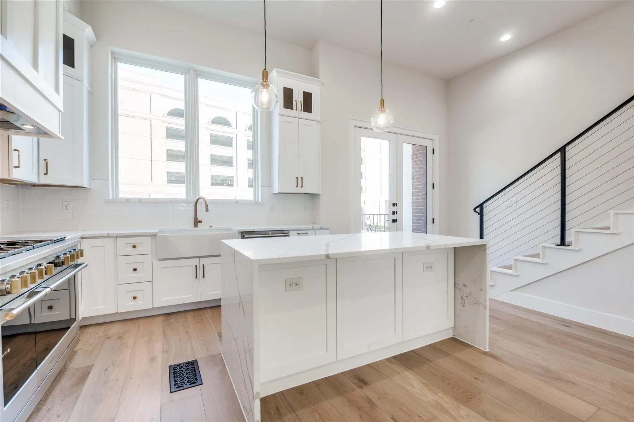Condominium For Sale in Tarrant County , 250 E Dallas Street 112, Grapevine, Texas 76051, 3 Bedroom, 4 Bathroom, 2 Garage spaces, 2,827 Sqft, built in 2026, mls#21394128, Real Estate Agent in Grapevine, Homes For Sale in Tarrant county, Homes For Sale in Grapevine, Realtor in Grapevine Texas, Real Estate Brokerage Independent Realty Texas, Luminita Cordes Realtor