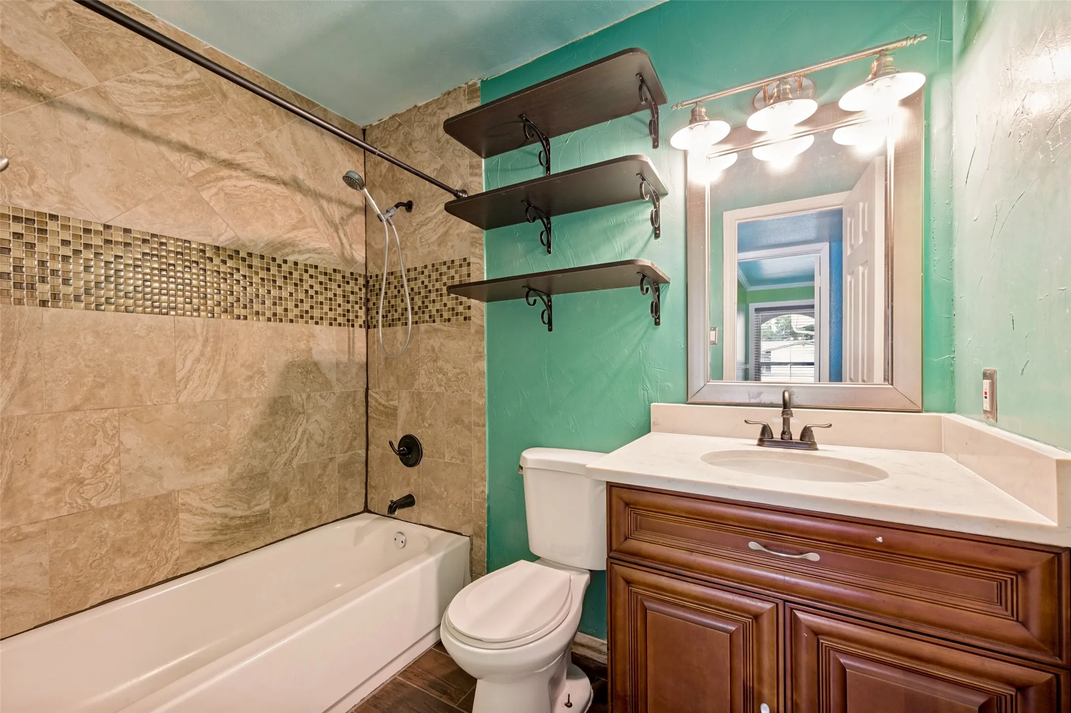 Single Family Residence For Sale in Dallas County , 3259 Saint Croix Drive, Dallas, Texas 75229, 3 Bedroom, 2 Bathroom, 2 Garage spaces, 1,751 Sqft, built in 1960, mls#21396115, Real Estate Agent in Dallas, Homes For Sale in Dallas county, Homes For Sale in Dallas, Realtor in Dallas Texas, Real Estate Brokerage Independent Realty Texas, Luminita Cordes Realtor