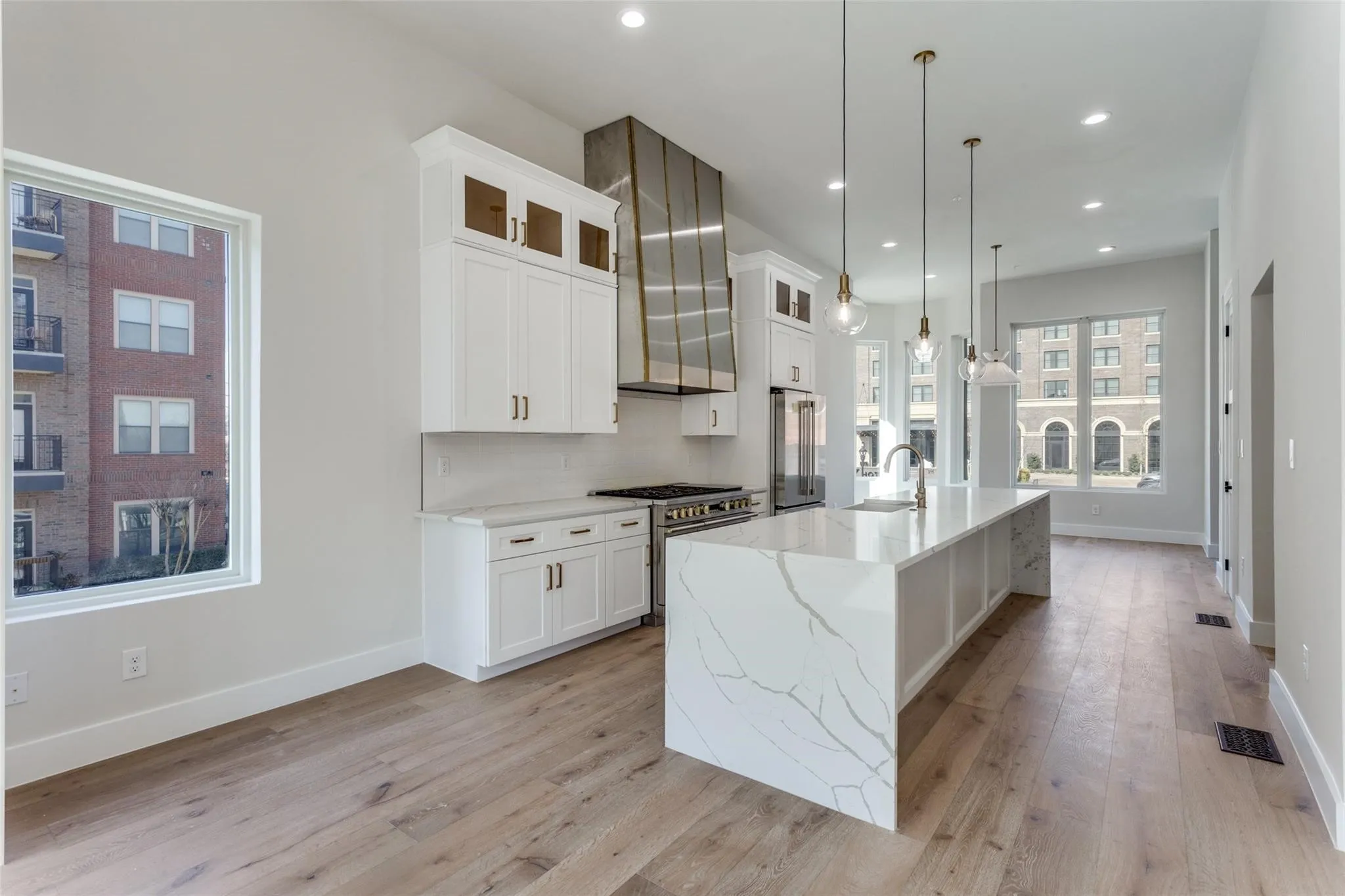 Condominium For Sale in Tarrant County , 250 E Dallas Street 114, Grapevine, Texas 76051, 3 Bedroom, 4 Bathroom, 2 Garage spaces, 2,638 Sqft, built in 2026, mls#21397324, Real Estate Agent in Grapevine, Homes For Sale in Tarrant county, Homes For Sale in Grapevine, Realtor in Grapevine Texas, Real Estate Brokerage Independent Realty Texas, Luminita Cordes Realtor