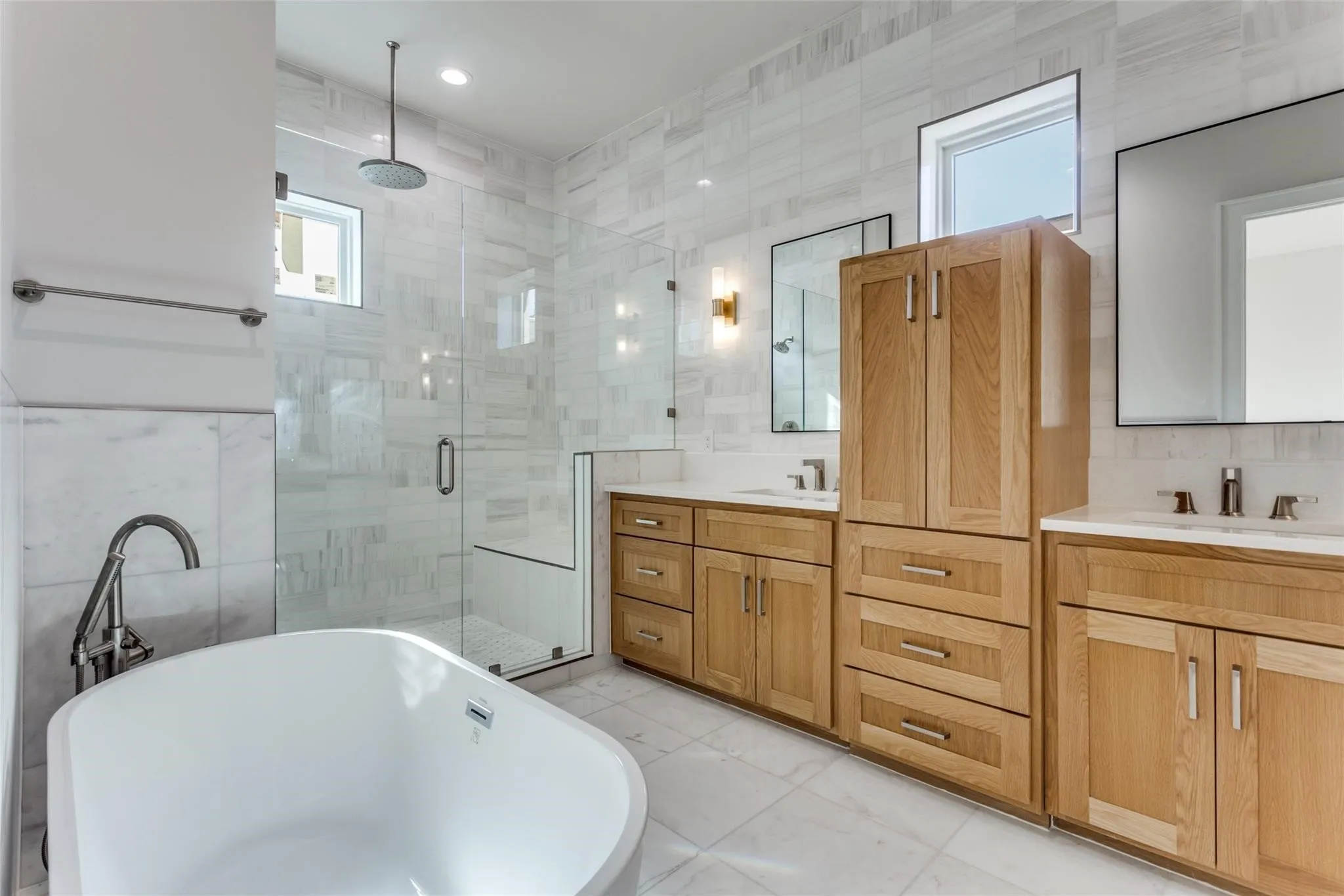 Condominium For Sale in Tarrant County , 250 E Dallas Street 114, Grapevine, Texas 76051, 3 Bedroom, 4 Bathroom, 2 Garage spaces, 2,638 Sqft, built in 2026, mls#21397324, Real Estate Agent in Grapevine, Homes For Sale in Tarrant county, Homes For Sale in Grapevine, Realtor in Grapevine Texas, Real Estate Brokerage Independent Realty Texas, Luminita Cordes Realtor