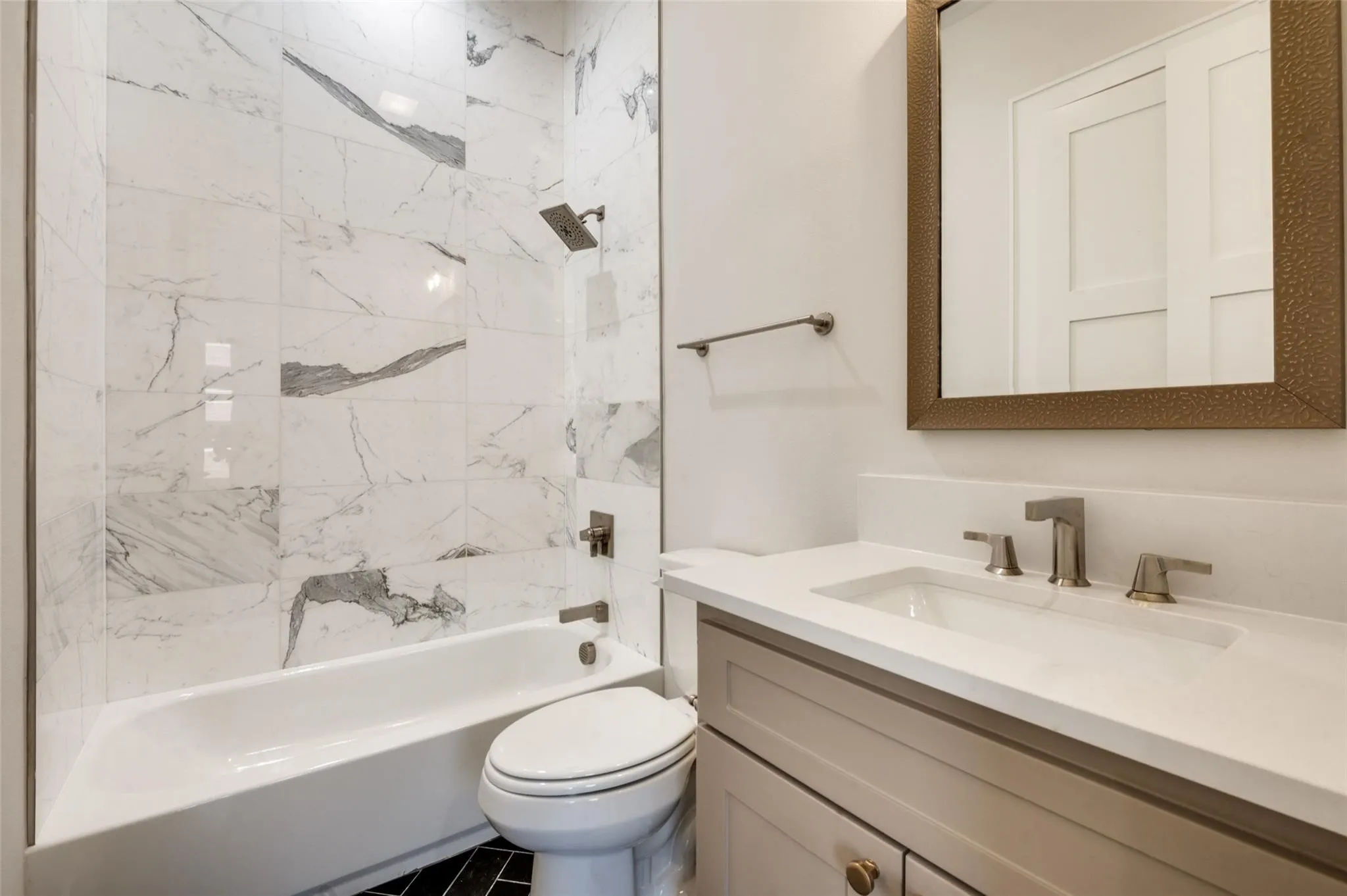 Condominium For Sale in Tarrant County , 250 E Dallas Street 124, Grapevine, Texas 76051, 3 Bedroom, 4 Bathroom, 2 Garage spaces, 2,638 Sqft, built in 2026, mls#21397325, Real Estate Agent in Grapevine, Homes For Sale in Tarrant county, Homes For Sale in Grapevine, Realtor in Grapevine Texas, Real Estate Brokerage Independent Realty Texas, Luminita Cordes Realtor