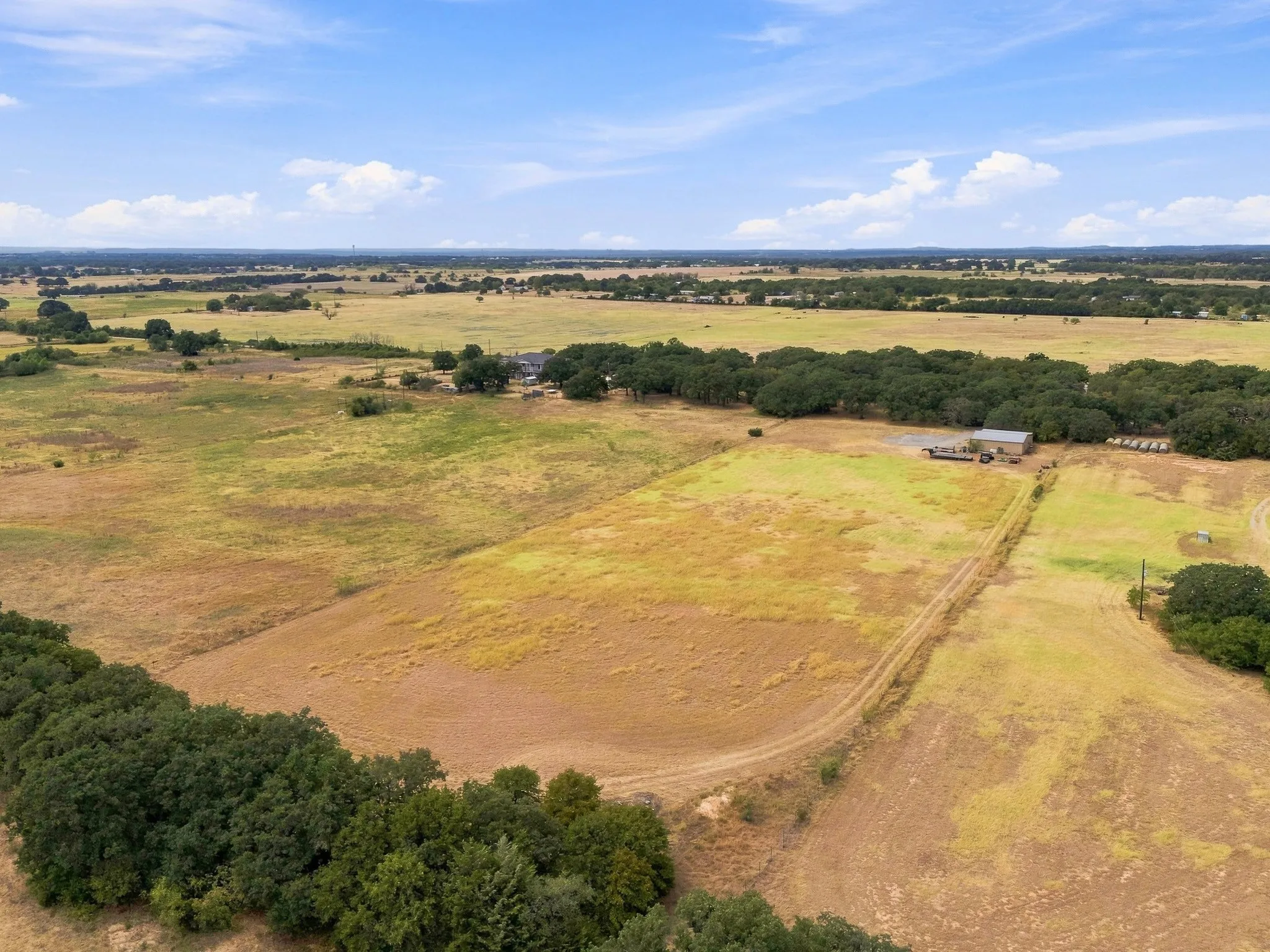 Single Family Residence For Sale in Wise County , 477 County Road 1550, Chico, Texas 76431, 3 Bedroom, 2 Bathroom, Garage spaces, 1,143 Sqft, built in 2017, mls#21397420, Real Estate Agent in Chico, Homes For Sale in Wise county, Homes For Sale in Chico, Realtor in Chico Texas, Real Estate Brokerage Independent Realty Texas, Luminita Cordes Realtor