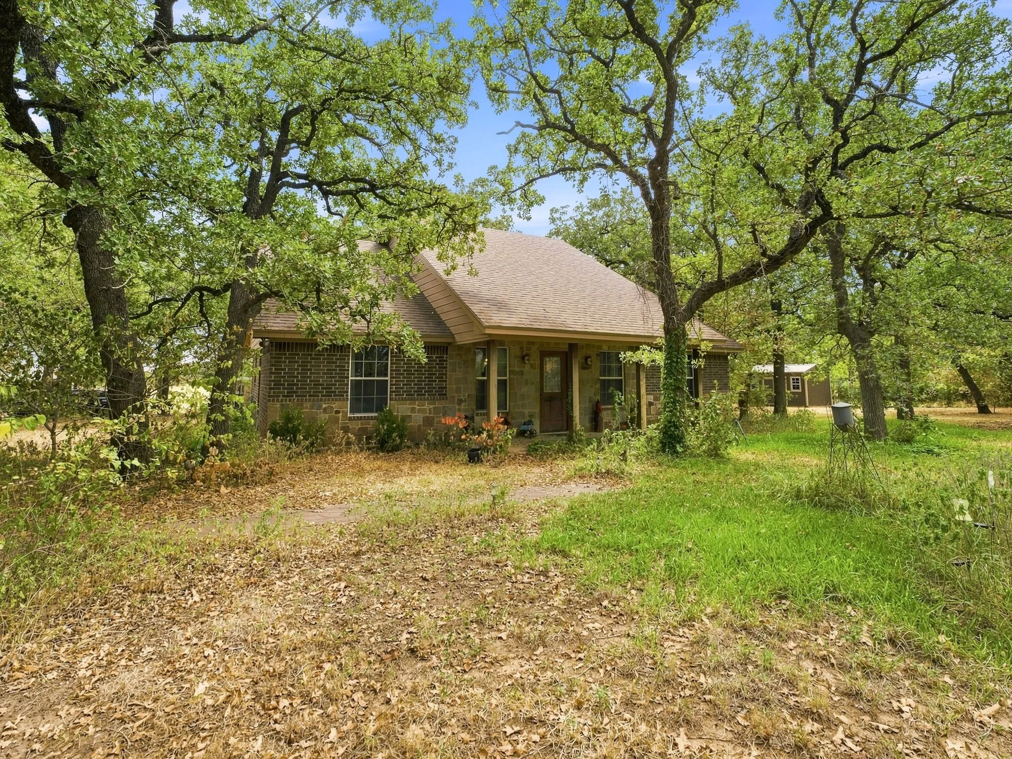 Single Family Residence For Sale in Wise County , 477 County Road 1550, Chico, Texas 76431, 3 Bedroom, 2 Bathroom, Garage spaces, 1,143 Sqft, built in 2017, mls#21397420, Real Estate Agent in Chico, Homes For Sale in Wise county, Homes For Sale in Chico, Realtor in Chico Texas, Real Estate Brokerage Independent Realty Texas, Luminita Cordes Realtor
