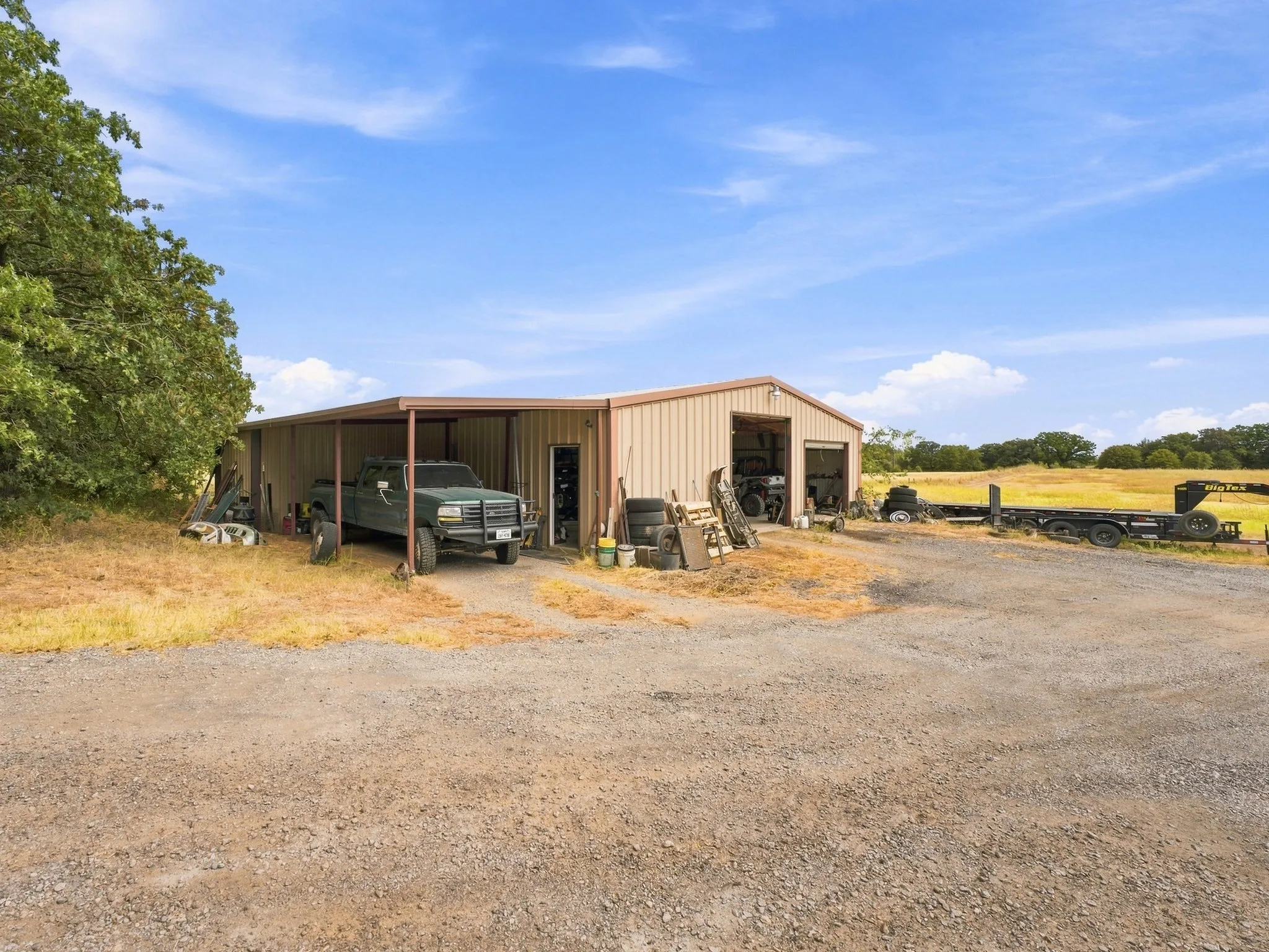 Single Family Residence For Sale in Wise County , 477 County Road 1550, Chico, Texas 76431, 3 Bedroom, 2 Bathroom, Garage spaces, 1,143 Sqft, built in 2017, mls#21397420, Real Estate Agent in Chico, Homes For Sale in Wise county, Homes For Sale in Chico, Realtor in Chico Texas, Real Estate Brokerage Independent Realty Texas, Luminita Cordes Realtor