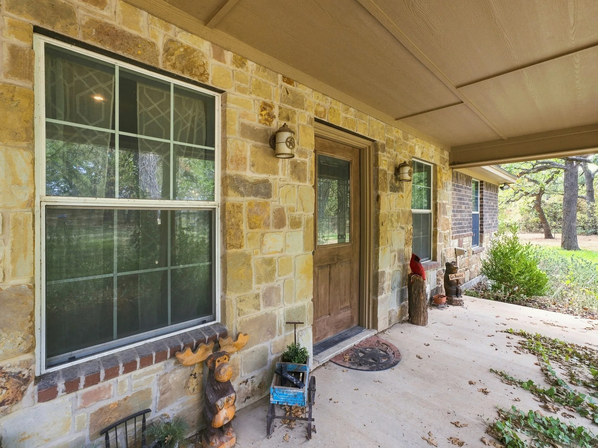 Single Family Residence For Sale in Wise County , 477 County Road 1550, Chico, Texas 76431, 3 Bedroom, 2 Bathroom, Garage spaces, 1,143 Sqft, built in 2017, mls#21397420, Real Estate Agent in Chico, Homes For Sale in Wise county, Homes For Sale in Chico, Realtor in Chico Texas, Real Estate Brokerage Independent Realty Texas, Luminita Cordes Realtor