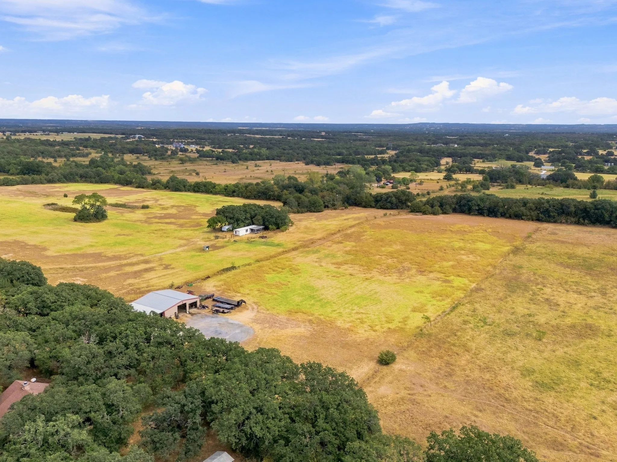 Single Family Residence For Sale in Wise County , 477 County Road 1550, Chico, Texas 76431, 3 Bedroom, 2 Bathroom, Garage spaces, 1,143 Sqft, built in 2017, mls#21397420, Real Estate Agent in Chico, Homes For Sale in Wise county, Homes For Sale in Chico, Realtor in Chico Texas, Real Estate Brokerage Independent Realty Texas, Luminita Cordes Realtor
