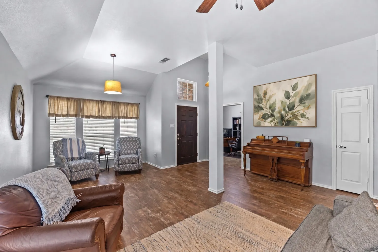 Living room at entry