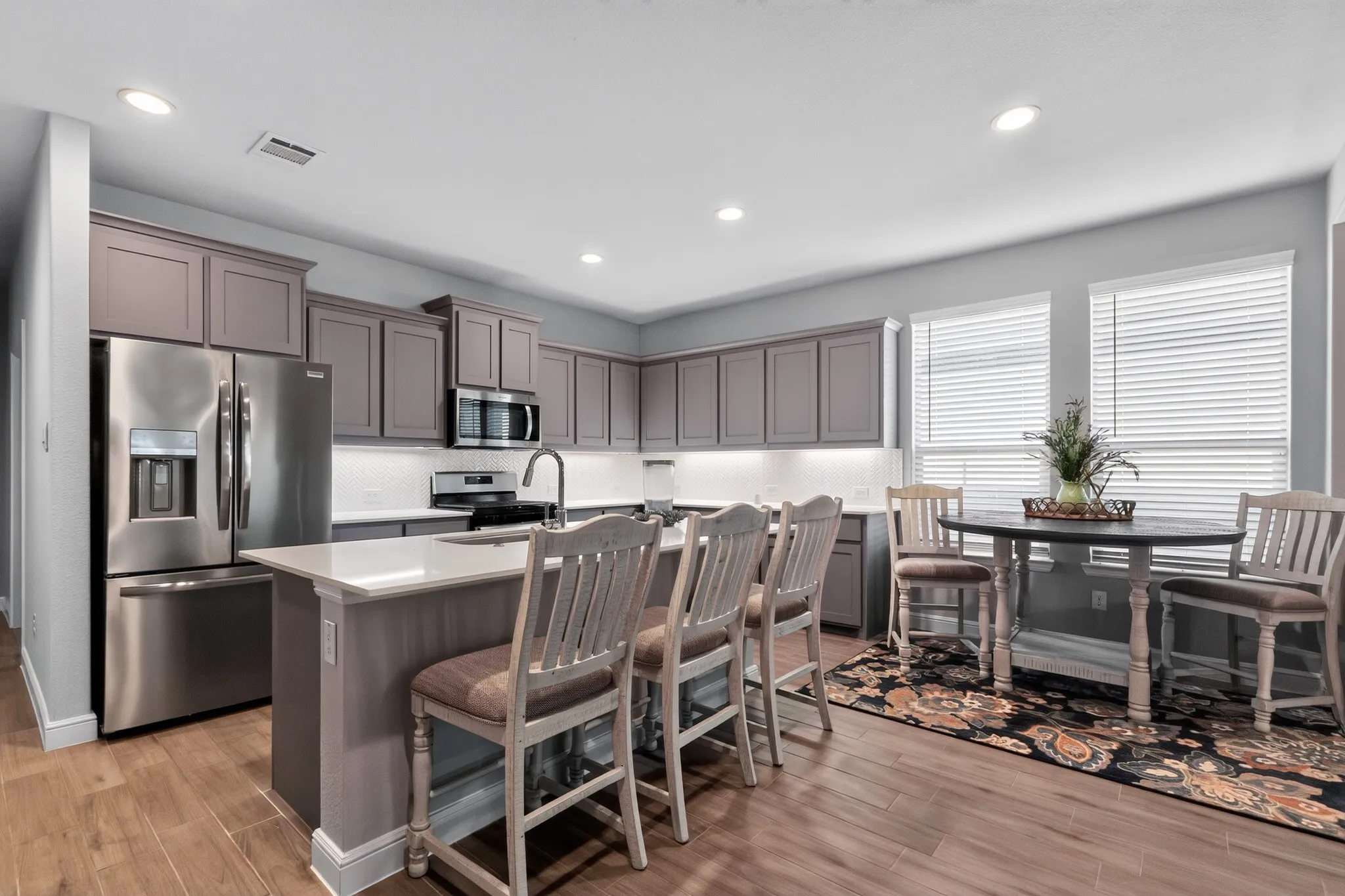 Single Family Residence For Sale in Tarrant County , 400 Dunmore Drive, Fort Worth, Texas 76052, 4 Bedroom, 2 Bathroom, 2 Garage spaces, 1,892 Sqft, built in 2023, mls#21370316, Real Estate Agent in Fort Worth, Homes For Sale in Tarrant county, Homes For Sale in Fort Worth, Realtor in Fort Worth Texas, Real Estate Brokerage Independent Realty Texas, Luminita Cordes Realtor