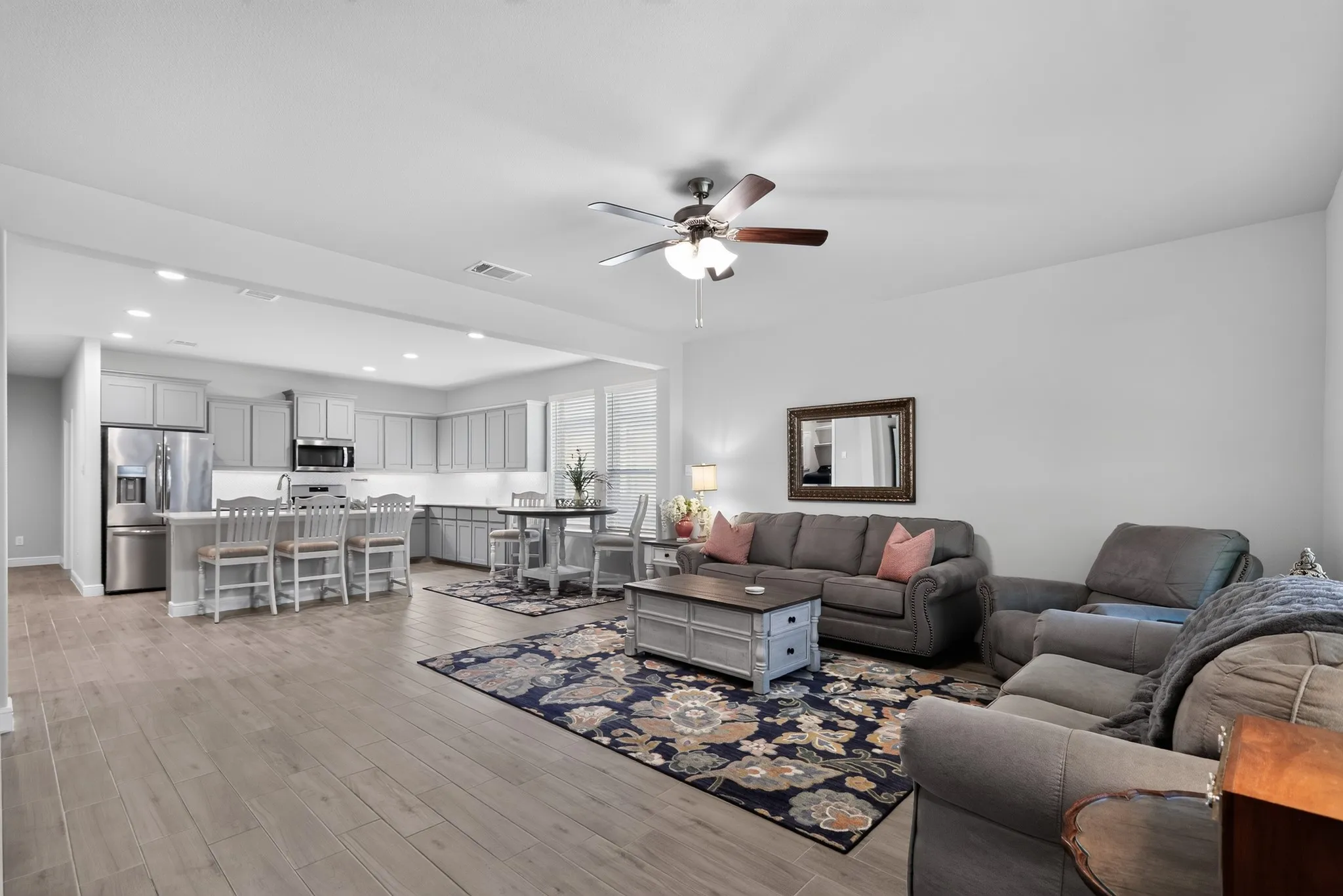 Single Family Residence For Sale in Tarrant County , 400 Dunmore Drive, Fort Worth, Texas 76052, 4 Bedroom, 2 Bathroom, 2 Garage spaces, 1,892 Sqft, built in 2023, mls#21370316, Real Estate Agent in Fort Worth, Homes For Sale in Tarrant county, Homes For Sale in Fort Worth, Realtor in Fort Worth Texas, Real Estate Brokerage Independent Realty Texas, Luminita Cordes Realtor