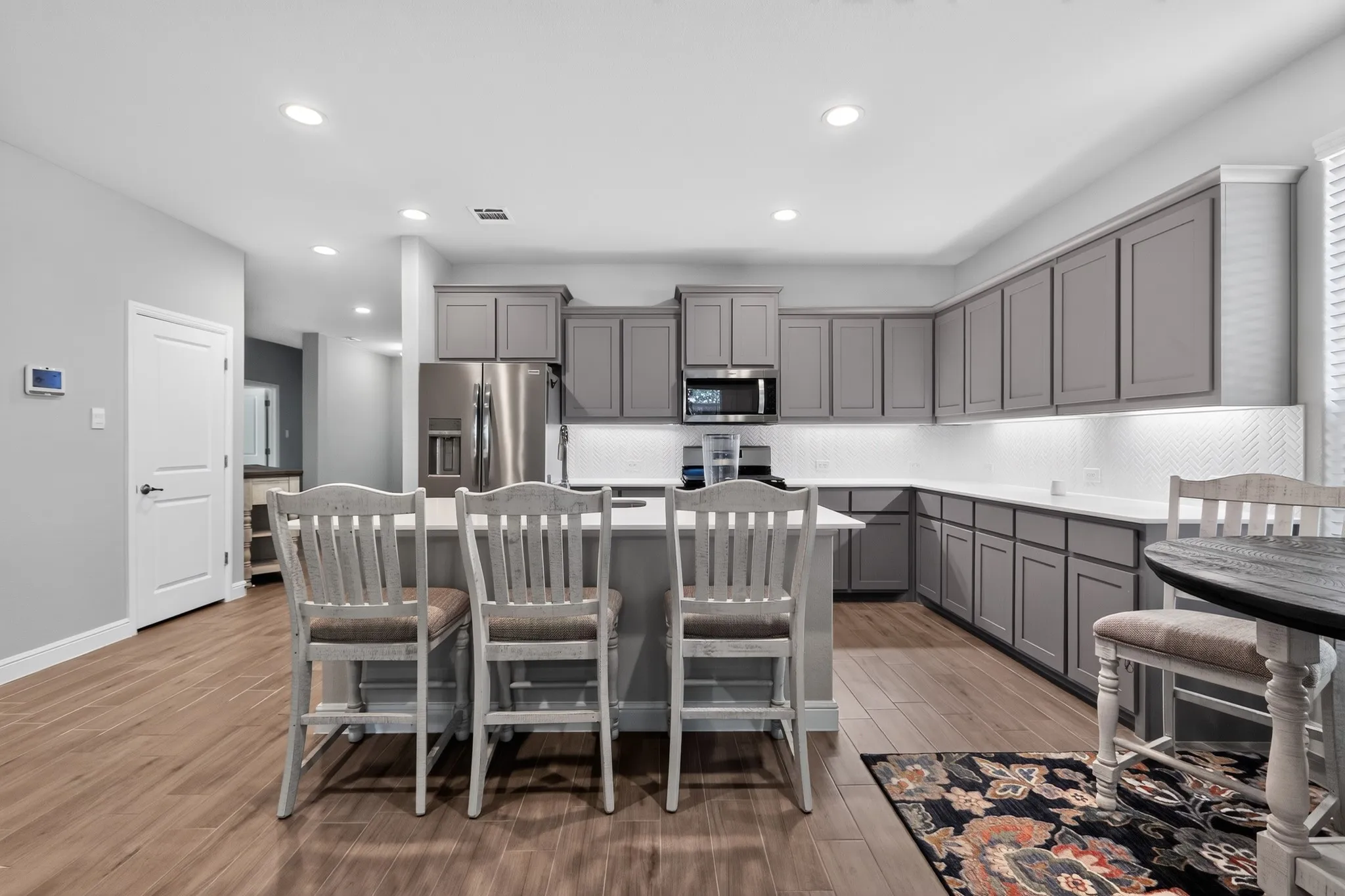 Single Family Residence For Sale in Tarrant County , 400 Dunmore Drive, Fort Worth, Texas 76052, 4 Bedroom, 2 Bathroom, 2 Garage spaces, 1,892 Sqft, built in 2023, mls#21370316, Real Estate Agent in Fort Worth, Homes For Sale in Tarrant county, Homes For Sale in Fort Worth, Realtor in Fort Worth Texas, Real Estate Brokerage Independent Realty Texas, Luminita Cordes Realtor