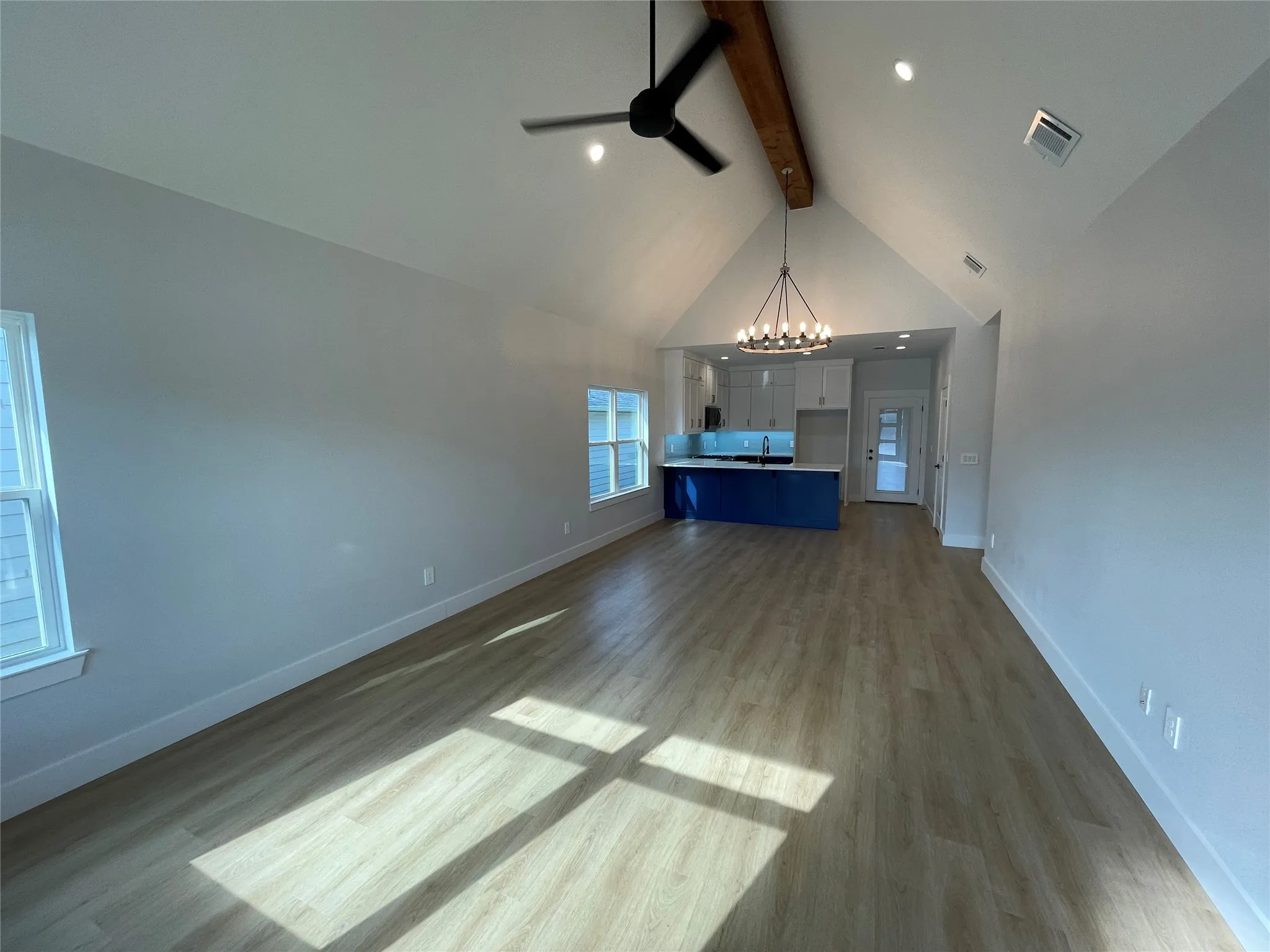 Single Family Residence For Rent in Grayson County , 4918 Dry Creek Road, Sherman, Texas 75092, 3 Bedroom, 2 Bathroom, 2 Garage spaces, 1,408 Sqft, built in 2024, mls#21397683, Real Estate Agent in Sherman, Homes For Rent in Grayson county, Homes For Rent in Sherman, Realtor in Sherman Texas, Real Estate Brokerage Independent Realty Texas, Luminita Cordes Realtor