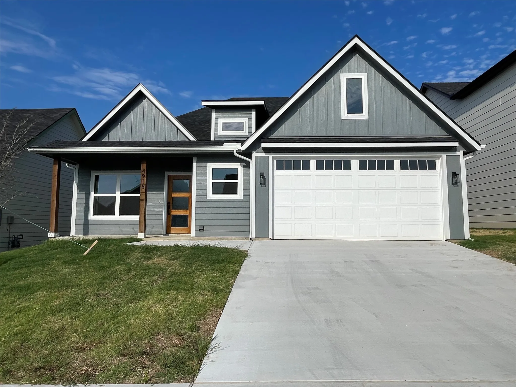 Single Family Residence For Rent