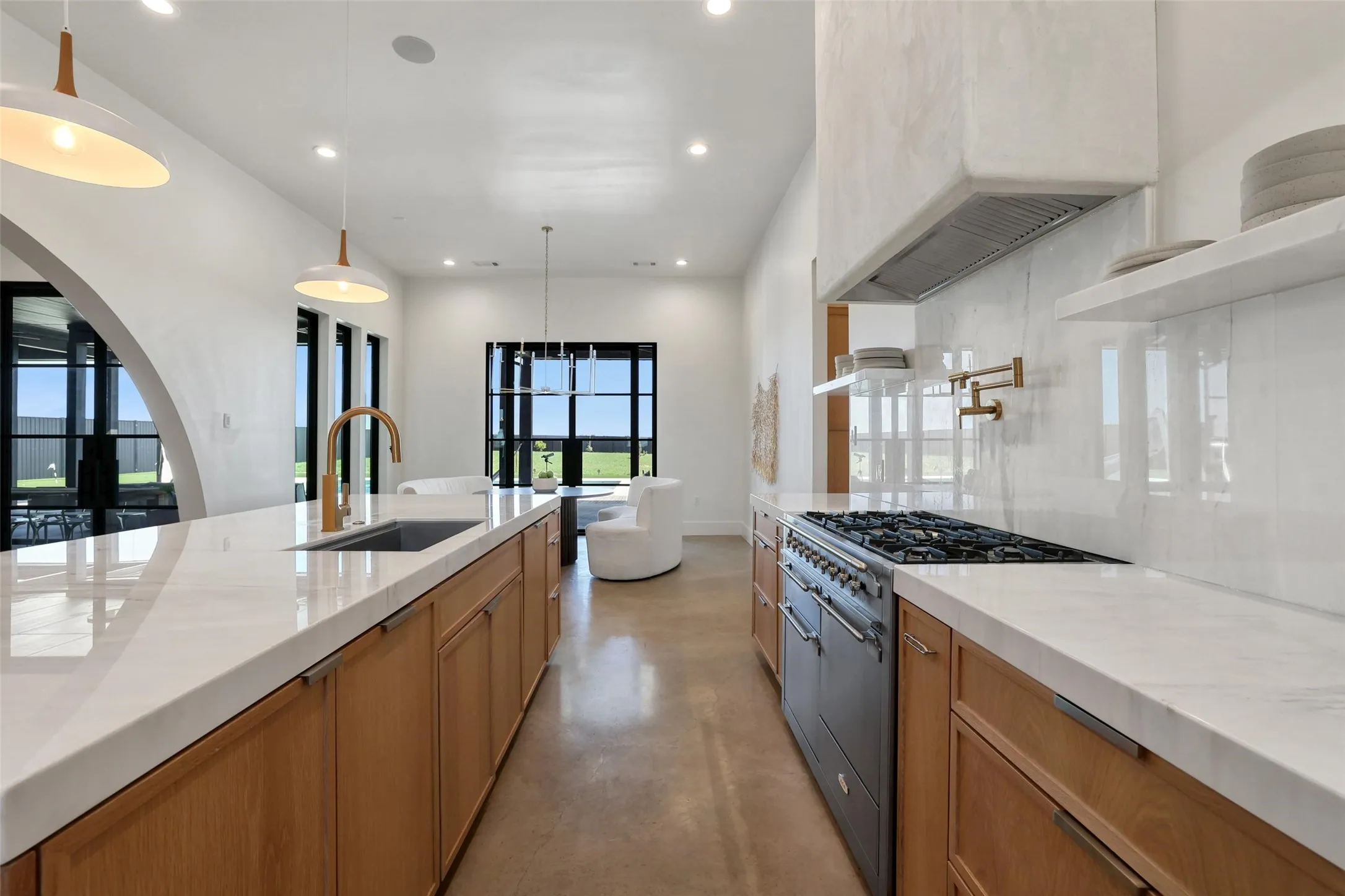 Farm For Sale in Hood County , 15313 Margarita Court, Lipan, Texas 76462, 5 Bedroom, 7 Bathroom, 4 Garage spaces, 6,106 Sqft, built in 2021, mls#21397884, Real Estate Agent in Lipan, Homes For Sale in Hood county, Homes For Sale in Lipan, Realtor in Lipan Texas, Real Estate Brokerage Independent Realty Texas, Luminita Cordes Realtor