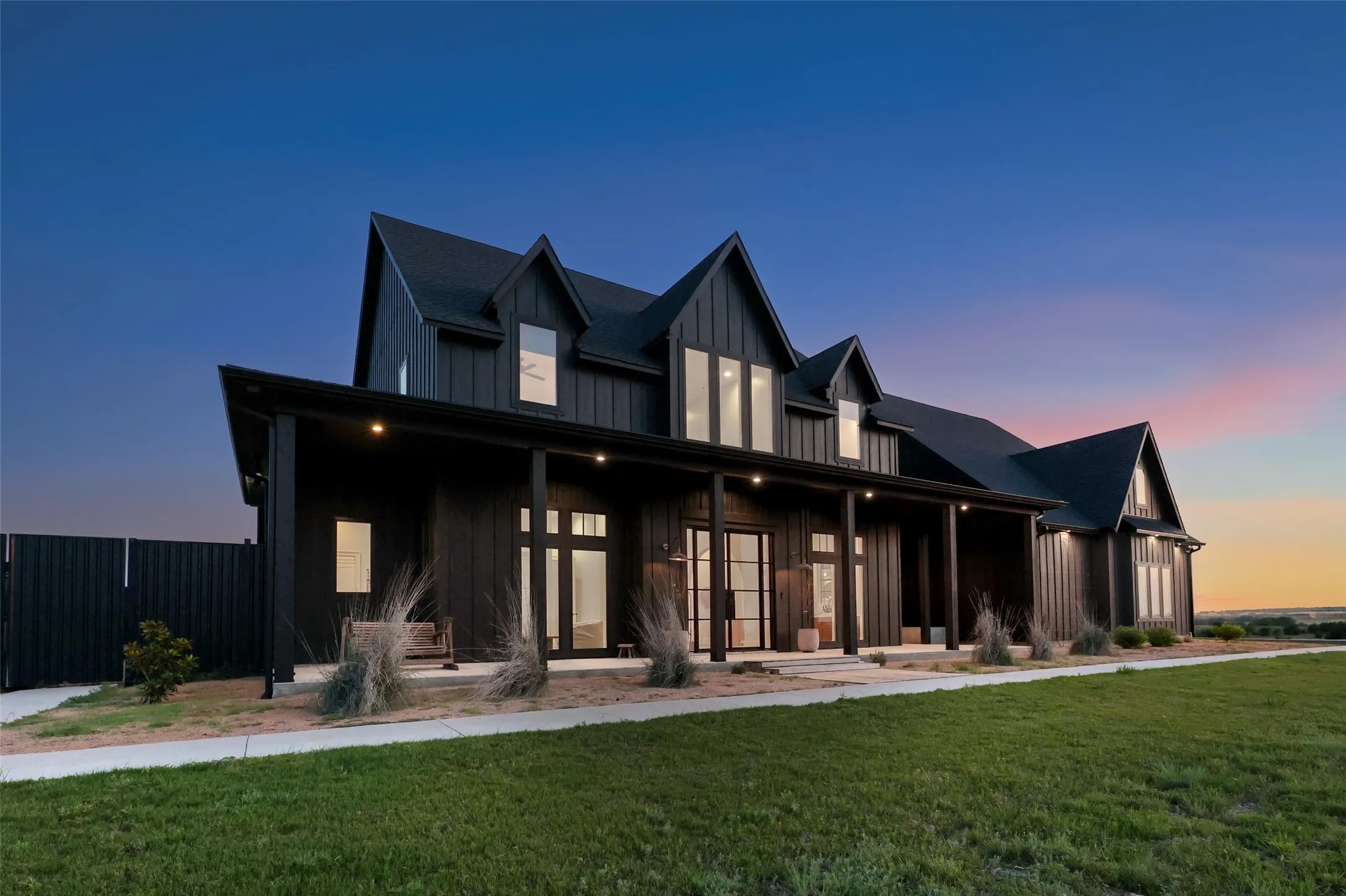 Farm For Sale in Hood County , 15313 Margarita Court, Lipan, Texas 76462, 5 Bedroom, 7 Bathroom, 4 Garage spaces, 6,106 Sqft, built in 2021, mls#21397884, Real Estate Agent in Lipan, Homes For Sale in Hood county, Homes For Sale in Lipan, Realtor in Lipan Texas, Real Estate Brokerage Independent Realty Texas, Luminita Cordes Realtor