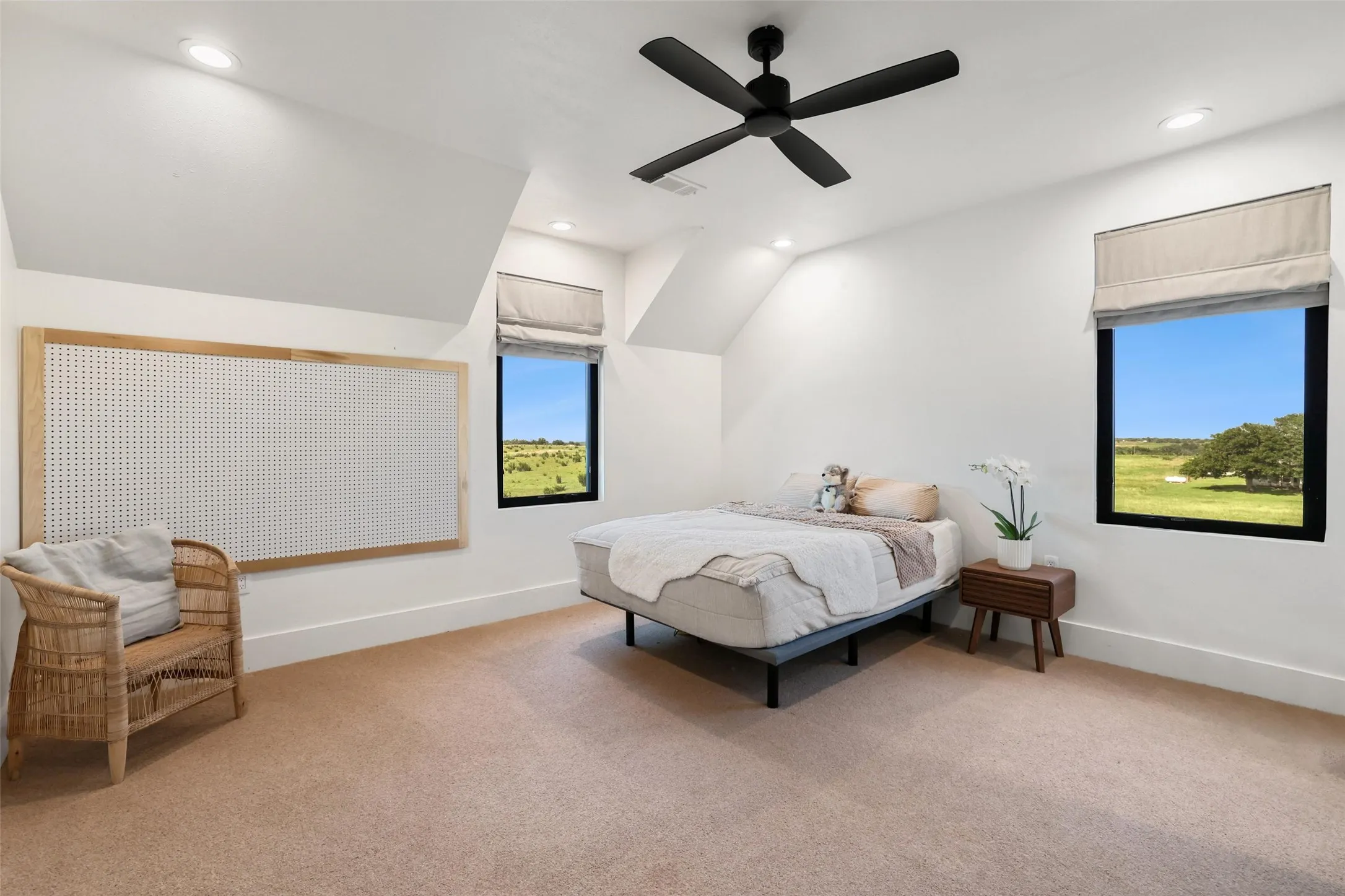 Farm For Sale in Hood County , 15313 Margarita Court, Lipan, Texas 76462, 5 Bedroom, 7 Bathroom, 4 Garage spaces, 6,106 Sqft, built in 2021, mls#21397884, Real Estate Agent in Lipan, Homes For Sale in Hood county, Homes For Sale in Lipan, Realtor in Lipan Texas, Real Estate Brokerage Independent Realty Texas, Luminita Cordes Realtor