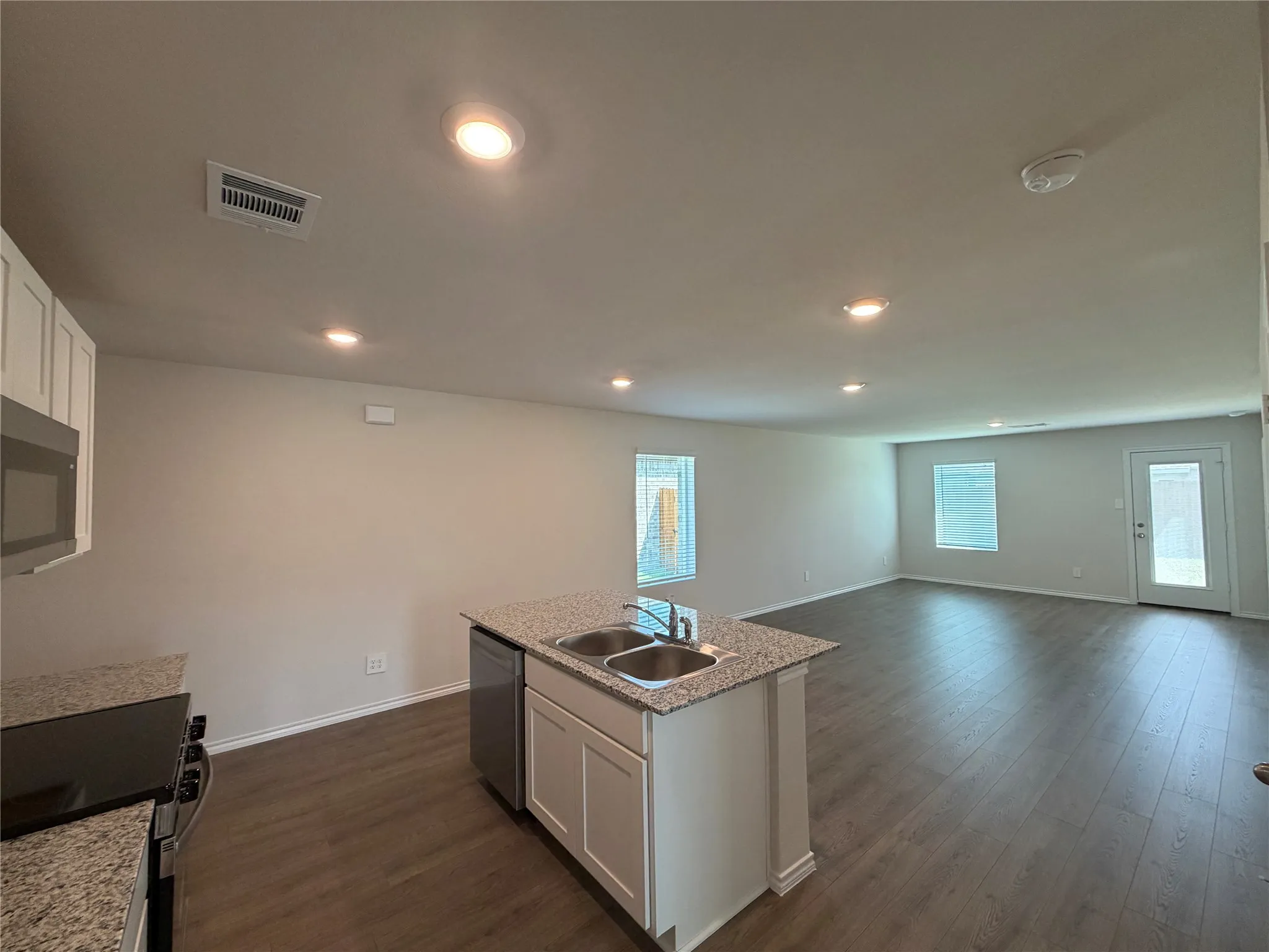 Single Family Residence For Rent in Collin County , 1807 Teton River Drive, Blue Ridge, Texas 75424, 3 Bedroom, 2 Bathroom, 2 Garage spaces, 1,334 Sqft, built in 2026, mls#21398092, Real Estate Agent in Blue Ridge, Homes For Rent in Collin county, Homes For Rent in Blue Ridge, Realtor in Blue Ridge Texas, Real Estate Brokerage Independent Realty Texas, Luminita Cordes Realtor