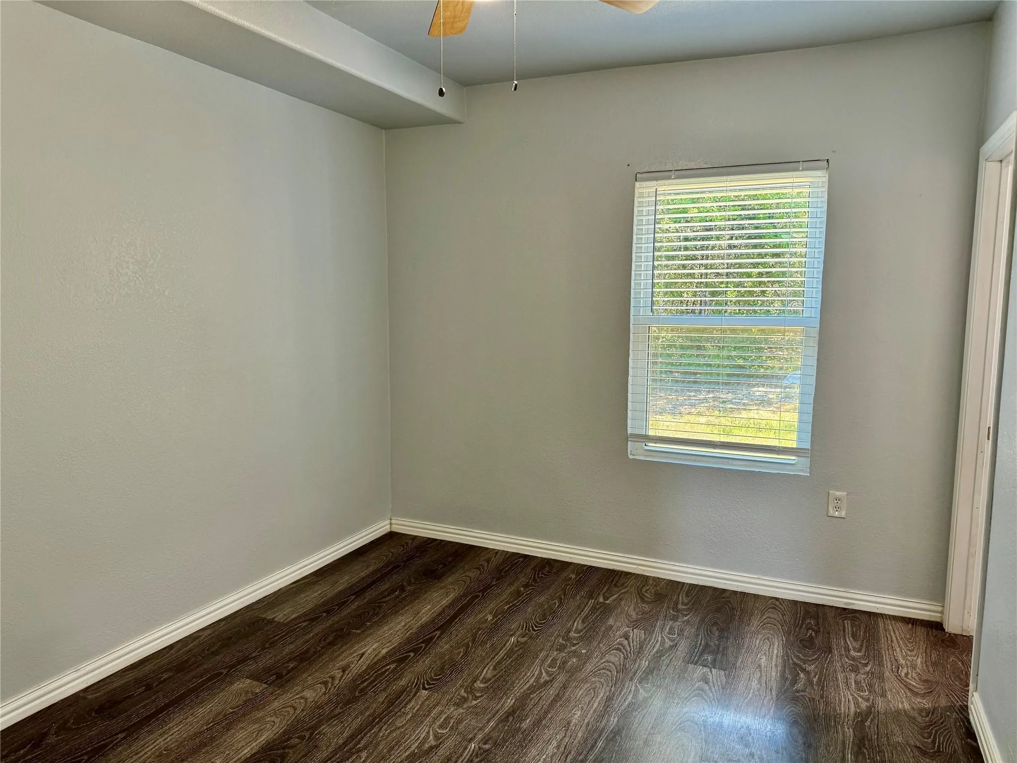 Single Family Residence For Rent in Hood County , 2618 Creekview Drive, Granbury, Texas 76048, 4 Bedroom, 3 Bathroom, Garage spaces, 1,480 Sqft, built in 2019, mls#21390888, Real Estate Agent in Granbury, Homes For Rent in Hood county, Homes For Rent in Granbury, Realtor in Granbury Texas, Real Estate Brokerage Independent Realty Texas, Luminita Cordes Realtor