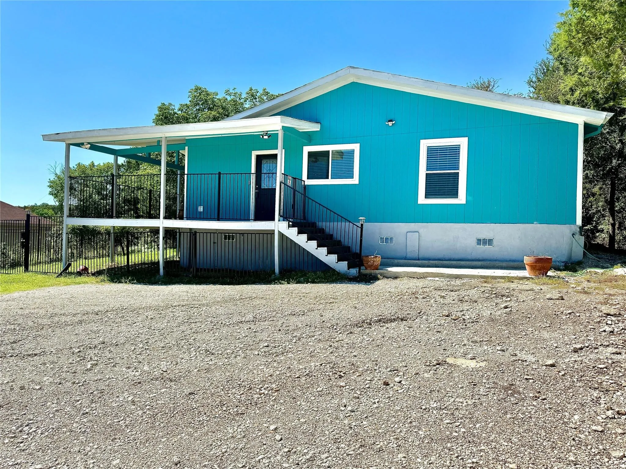 Single Family Residence For Rent in Hood County , 2618 Creekview Drive, Granbury, Texas 76048, 4 Bedroom, 3 Bathroom, Garage spaces, 1,480 Sqft, built in 2019, mls#21390888, Real Estate Agent in Granbury, Homes For Rent in Hood county, Homes For Rent in Granbury, Realtor in Granbury Texas, Real Estate Brokerage Independent Realty Texas, Luminita Cordes Realtor
