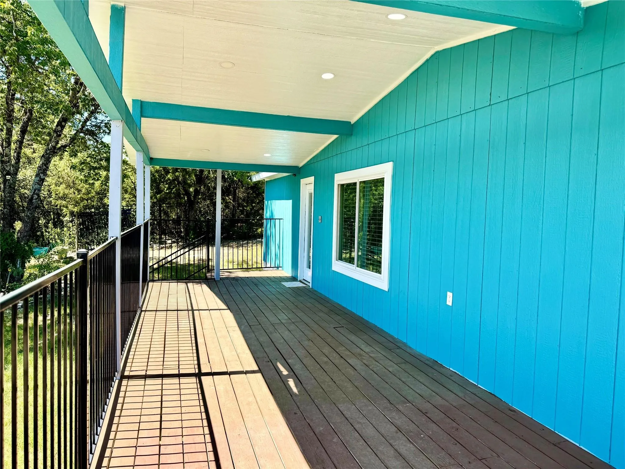 Single Family Residence For Rent in Hood County , 2618 Creekview Drive, Granbury, Texas 76048, 4 Bedroom, 3 Bathroom, Garage spaces, 1,480 Sqft, built in 2019, mls#21390888, Real Estate Agent in Granbury, Homes For Rent in Hood county, Homes For Rent in Granbury, Realtor in Granbury Texas, Real Estate Brokerage Independent Realty Texas, Luminita Cordes Realtor