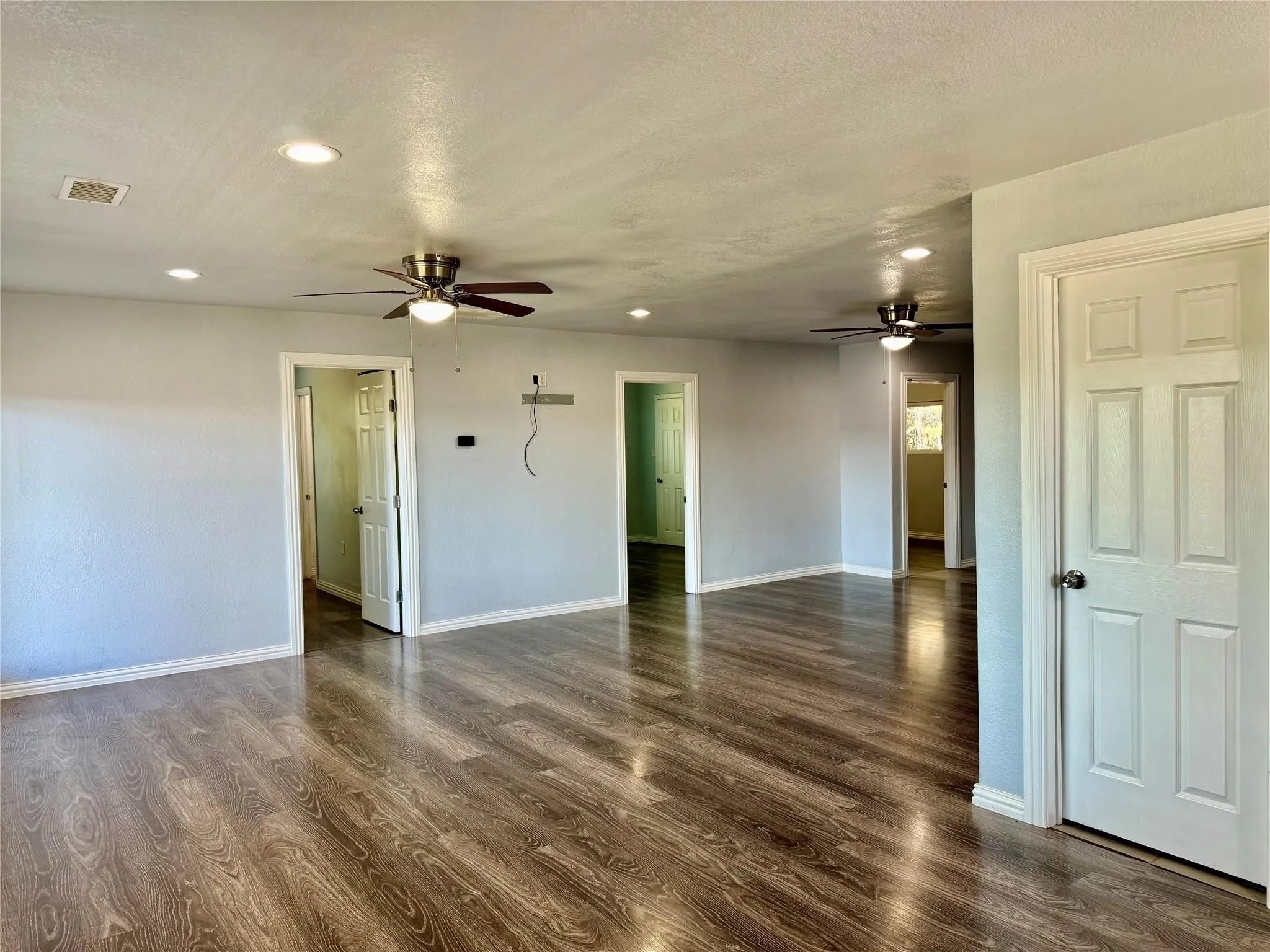 Single Family Residence For Rent in Hood County , 2618 Creekview Drive, Granbury, Texas 76048, 4 Bedroom, 3 Bathroom, Garage spaces, 1,480 Sqft, built in 2019, mls#21390888, Real Estate Agent in Granbury, Homes For Rent in Hood county, Homes For Rent in Granbury, Realtor in Granbury Texas, Real Estate Brokerage Independent Realty Texas, Luminita Cordes Realtor