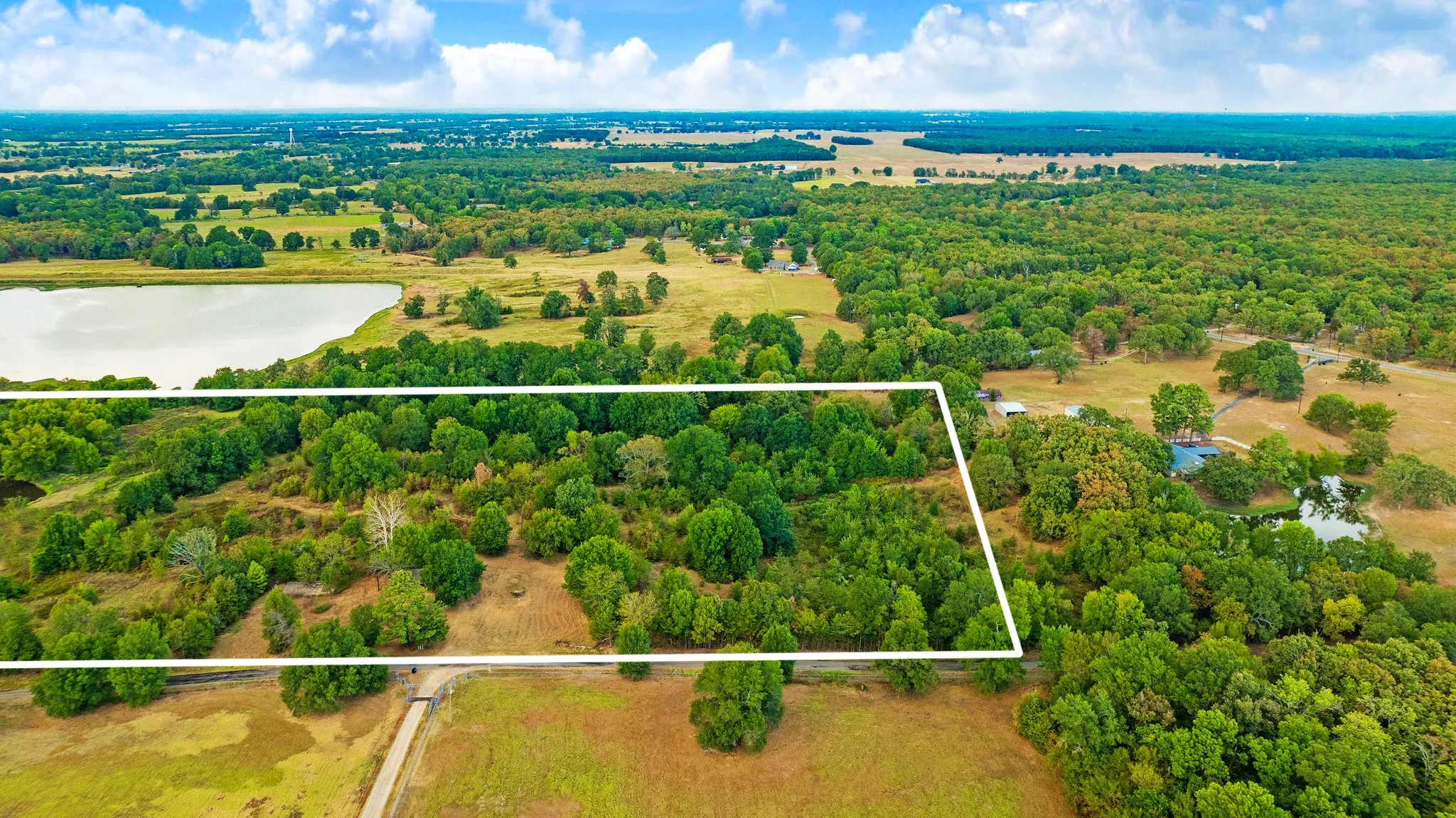 Improved Land For Sale in Lamar County , 1713 County Road 43500, Paris, Texas 75462, 0, 0, Garage spaces, 0 Sqft, built in 2015, mls#21397671, Real Estate Agent in Paris, Homes For Sale in Lamar county, Homes For Sale in Paris, Realtor in Paris Texas, Real Estate Brokerage Independent Realty Texas, Luminita Cordes Realtor