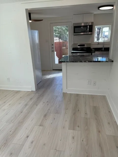 Landlord-provided photo.