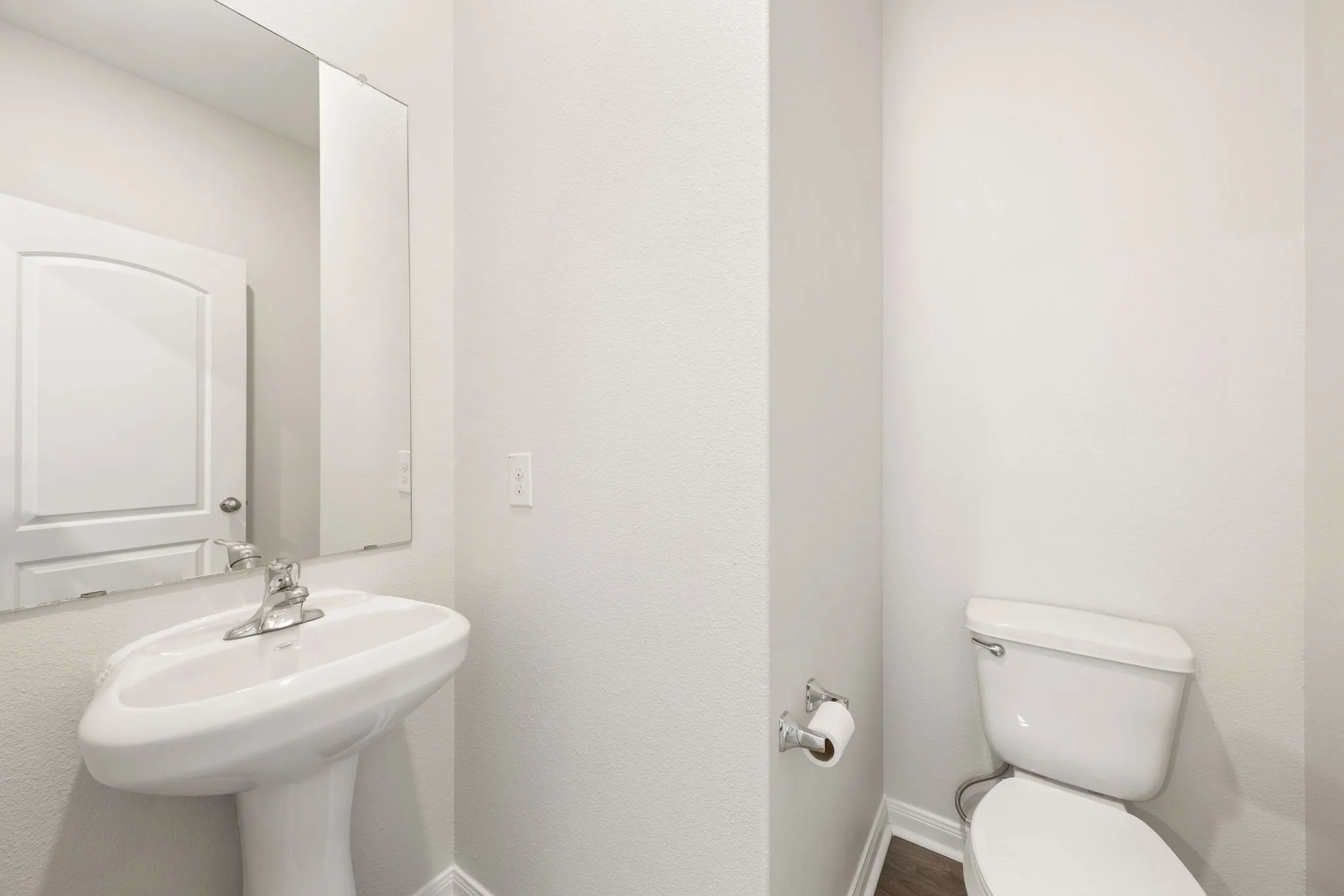 Single Family Residence For Sale in Ellis County , 101 Austin Avenue, Venus, Texas 76084, 5 Bedroom, 3 Bathroom, 2 Garage spaces, 2,587 Sqft, built in 2020, mls#21398109, Real Estate Agent in Venus, Homes For Sale in Ellis county, Homes For Sale in Venus, Realtor in Venus Texas, Real Estate Brokerage Independent Realty Texas, Luminita Cordes Realtor