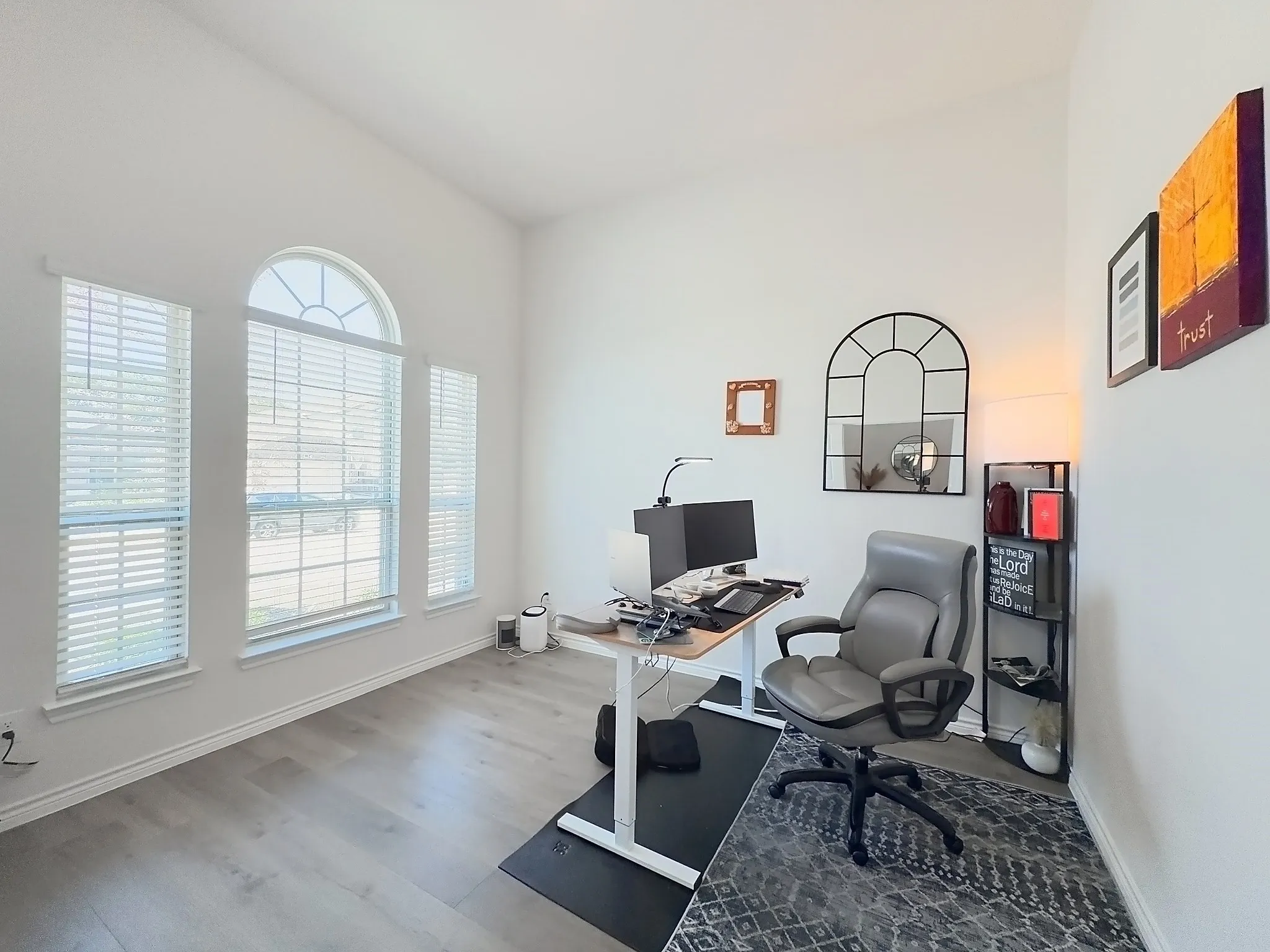 Single Family Residence For Rent in Collin County , 7400 Seton Place, Mc Kinney, Texas 75071, 4 Bedroom, 3 Bathroom, 2 Garage spaces, 2,705 Sqft, built in 2024, mls#21398117, Real Estate Agent in Mc Kinney, Homes For Rent in Collin county, Homes For Rent in Mc Kinney, Realtor in Mc Kinney Texas, Real Estate Brokerage Independent Realty Texas, Luminita Cordes Realtor