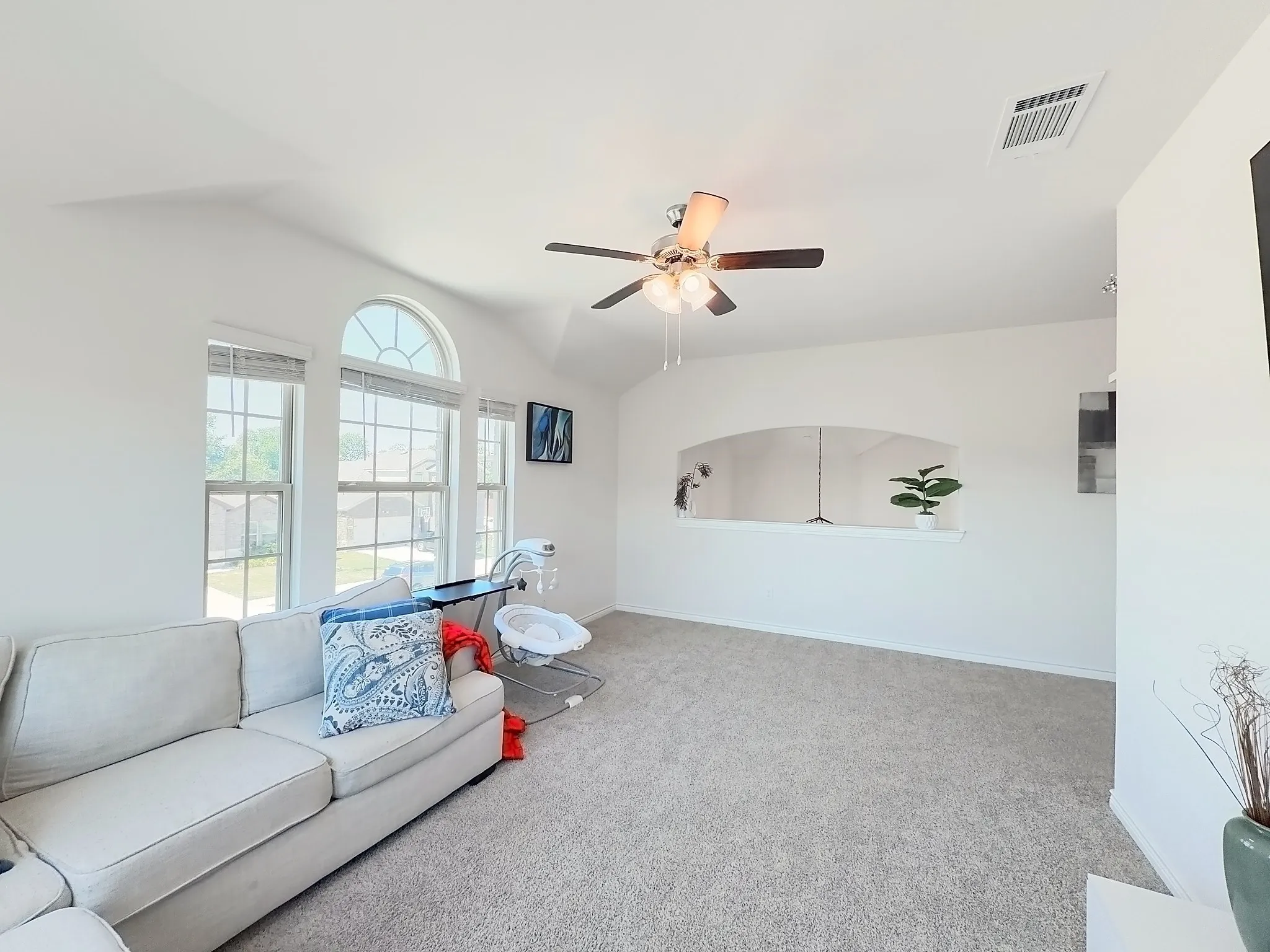 Single Family Residence For Rent in Collin County , 7400 Seton Place, Mc Kinney, Texas 75071, 4 Bedroom, 3 Bathroom, 2 Garage spaces, 2,705 Sqft, built in 2024, mls#21398117, Real Estate Agent in Mc Kinney, Homes For Rent in Collin county, Homes For Rent in Mc Kinney, Realtor in Mc Kinney Texas, Real Estate Brokerage Independent Realty Texas, Luminita Cordes Realtor