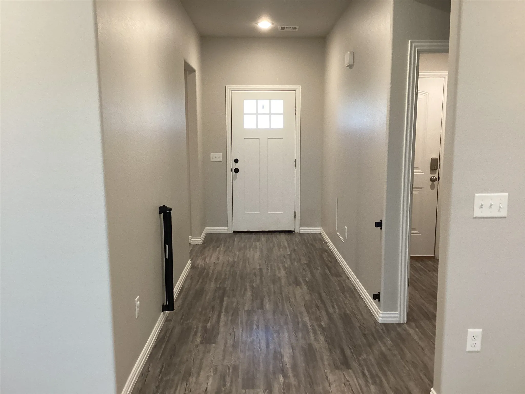 Single Family Residence For Sale in Grayson County , 122 NORTH MEADOWS Street, Pottsboro, Texas 75076, 3 Bedroom, 2 Bathroom, 2 Garage spaces, 1,671 Sqft, built in 2022, mls#21398120, Real Estate Agent in Pottsboro, Homes For Sale in Grayson county, Homes For Sale in Pottsboro, Realtor in Pottsboro Texas, Real Estate Brokerage Independent Realty Texas, Luminita Cordes Realtor